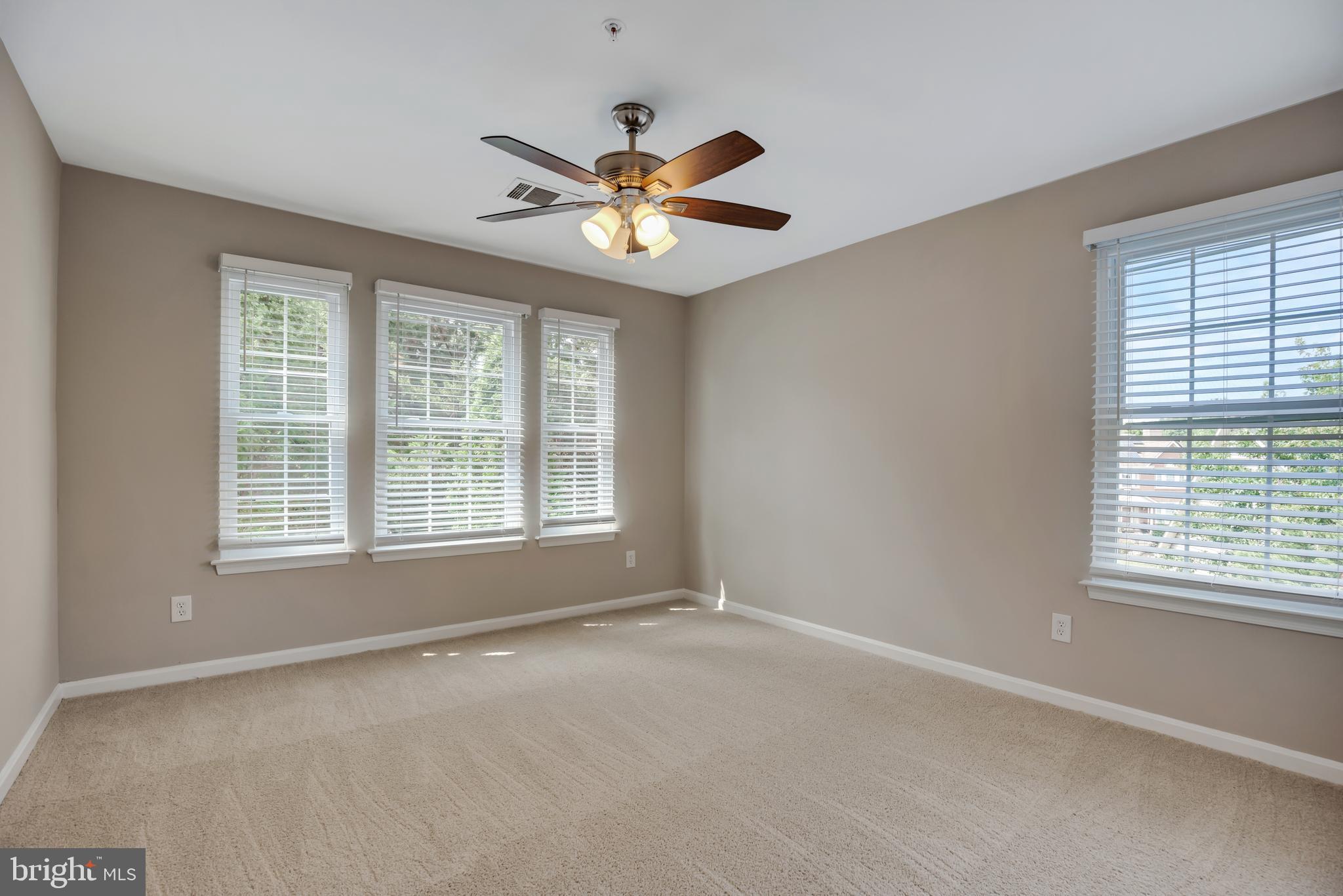 PERRYWOOD - Residential