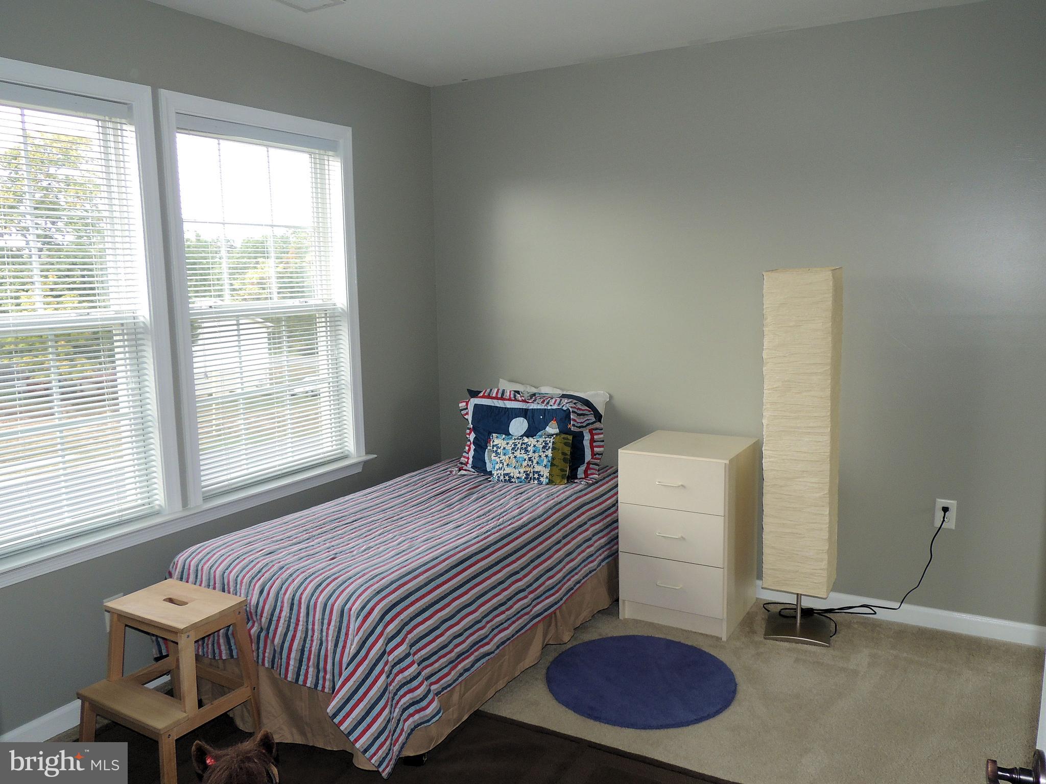 BRIARWOOD ESTATES - Residential Lease