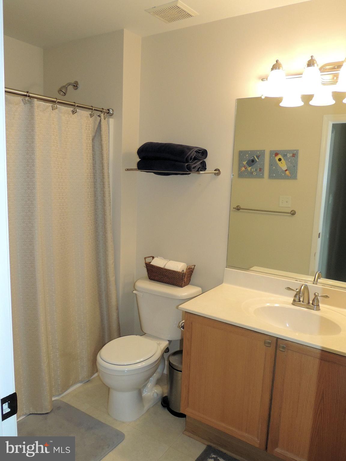 BRIARWOOD ESTATES - Residential Lease