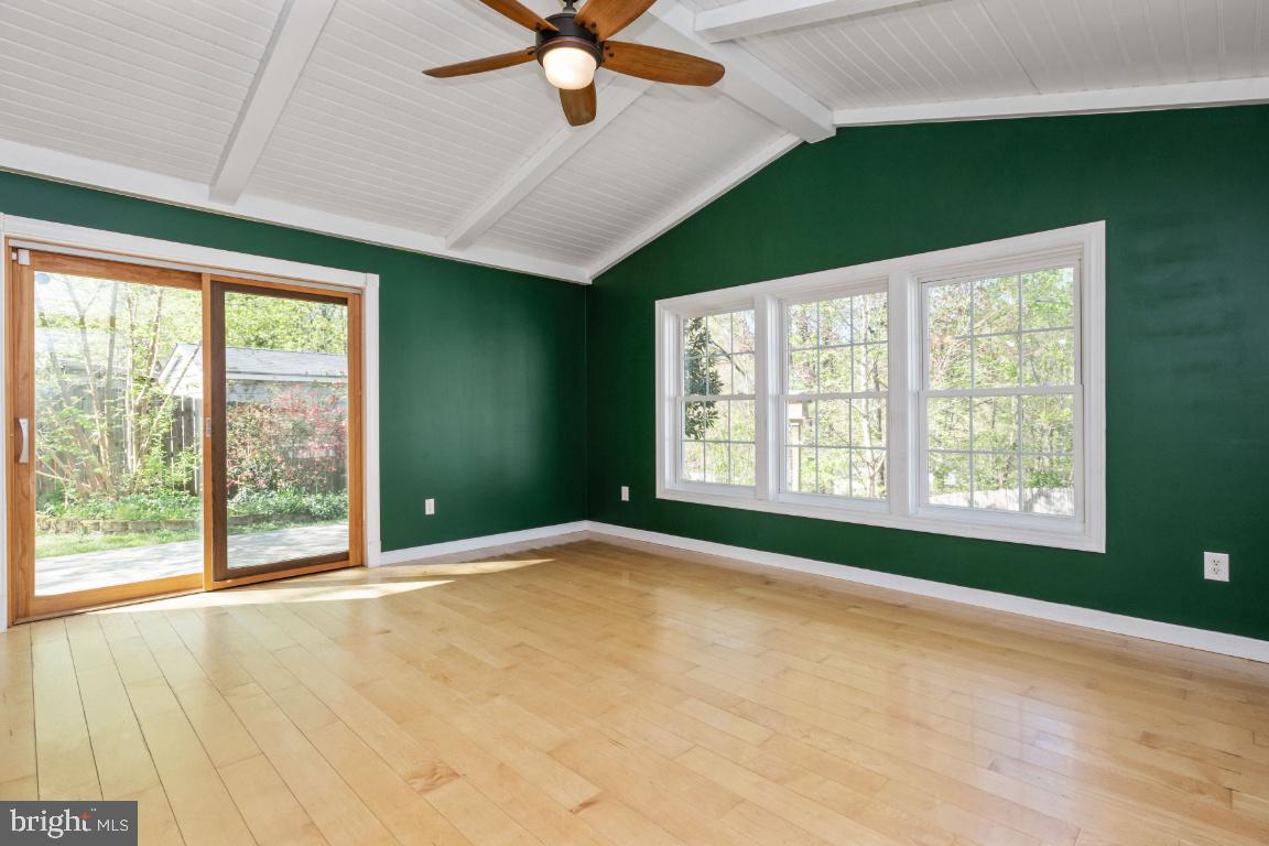 HICKORY RIDGE - Residential