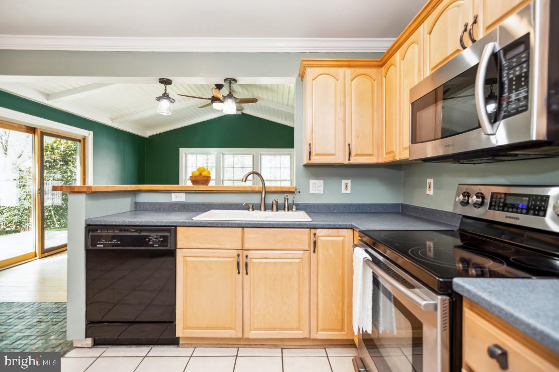 HICKORY RIDGE - Residential