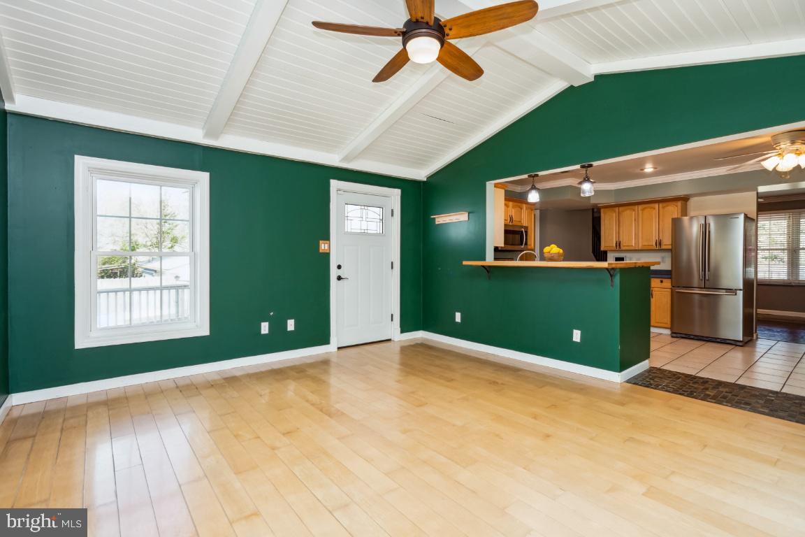 HICKORY RIDGE - Residential