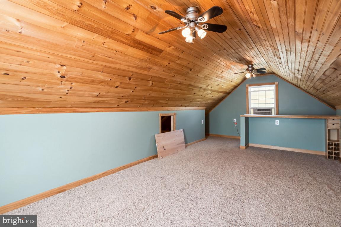 HICKORY RIDGE - Residential