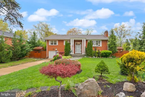 5924 Kimble Court, Falls Church, VA MLS: VAFX2224992
