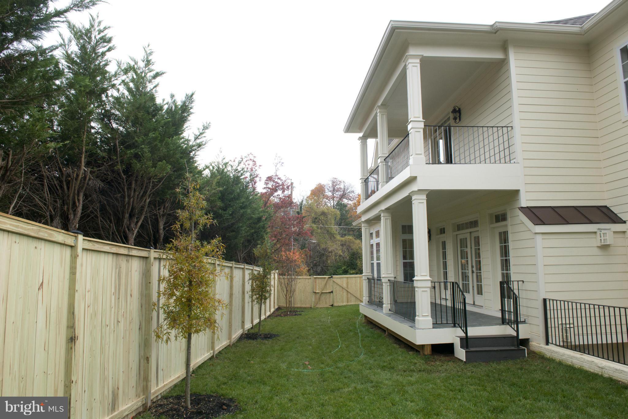 WEST GRASS RIDGE - Residential