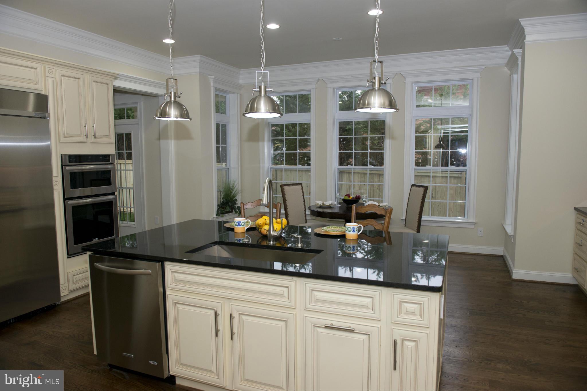 WEST GRASS RIDGE - Residential