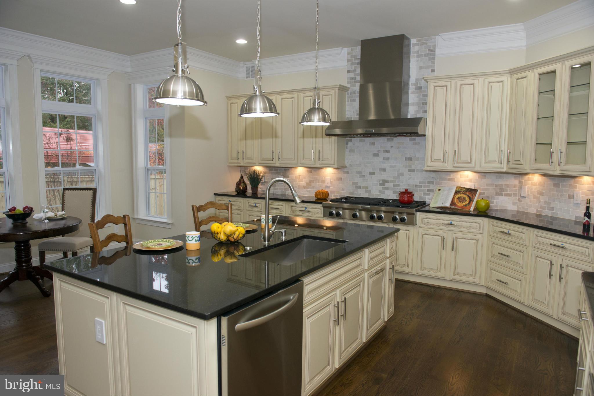 WEST GRASS RIDGE - Residential