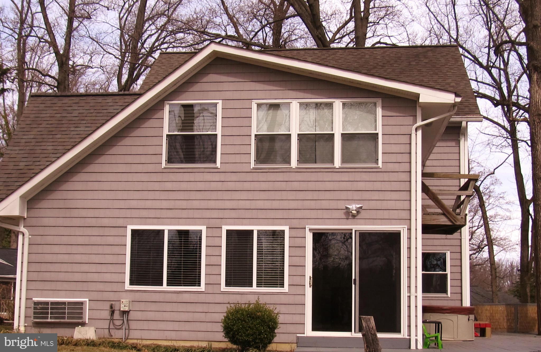 HERALD HARBOR - Residential Lease