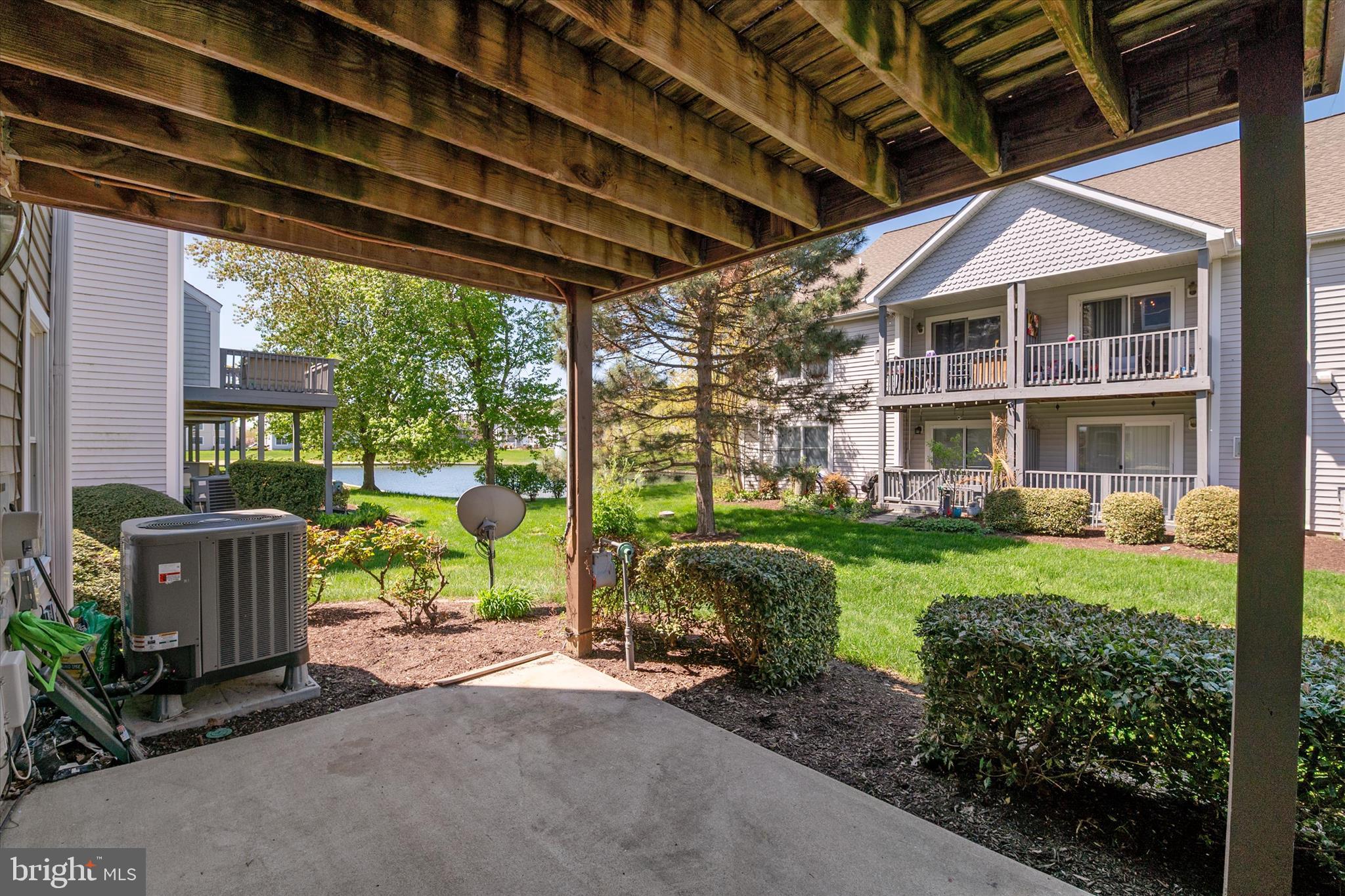 BAYSIDE MARINA - Residential