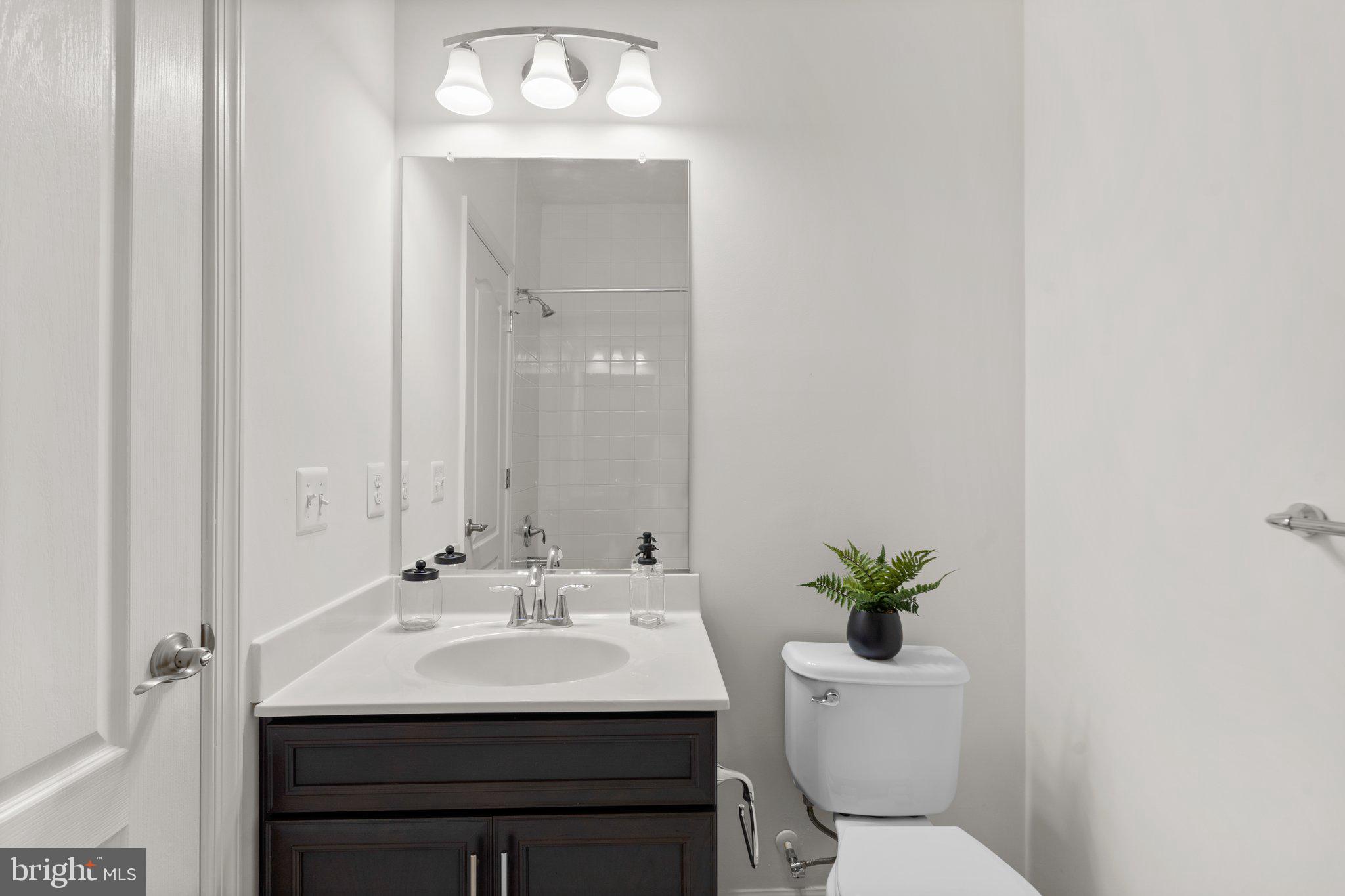 MORRIS PLACE - Residential Lease