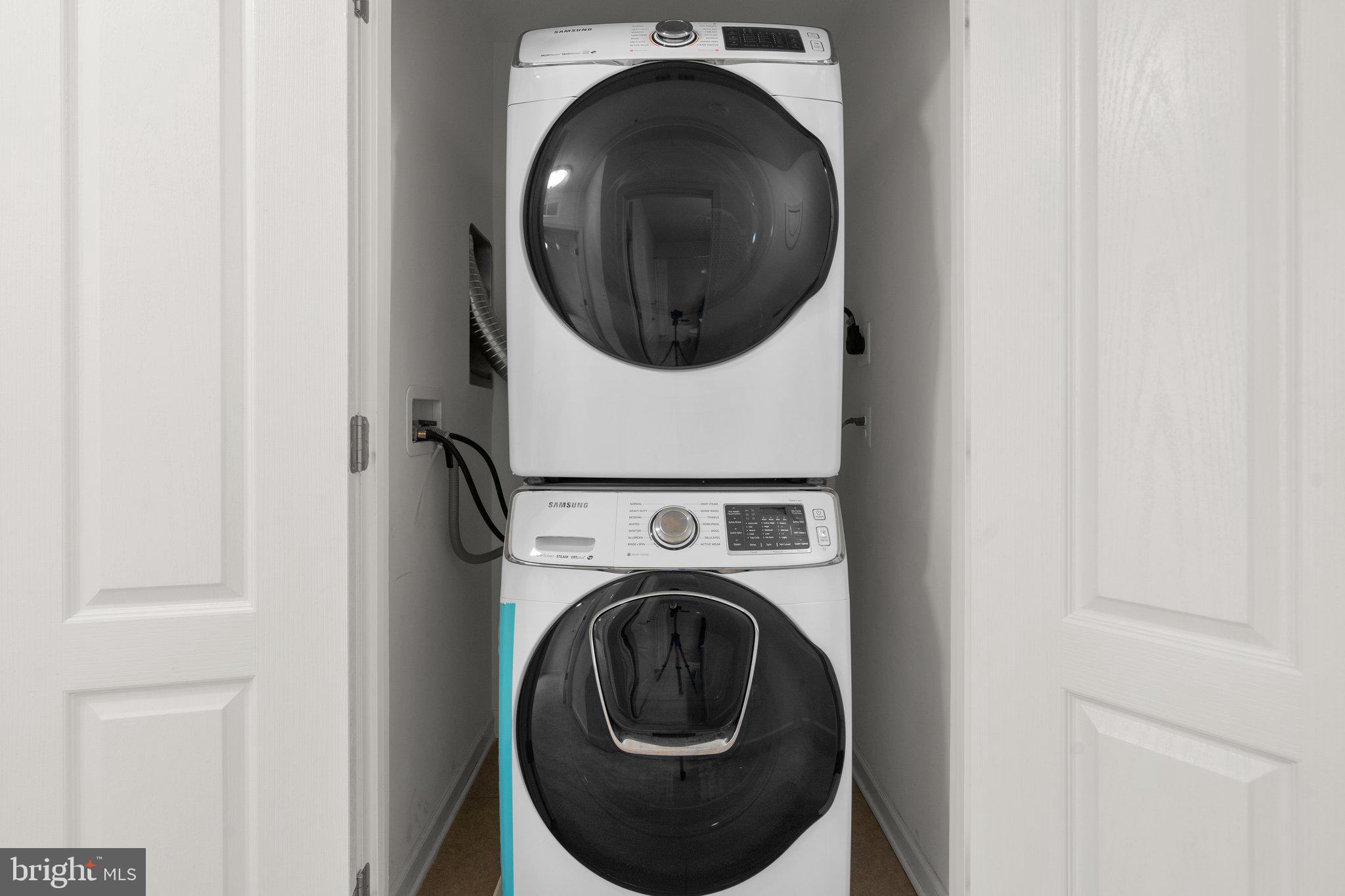 MORRIS PLACE - Residential Lease