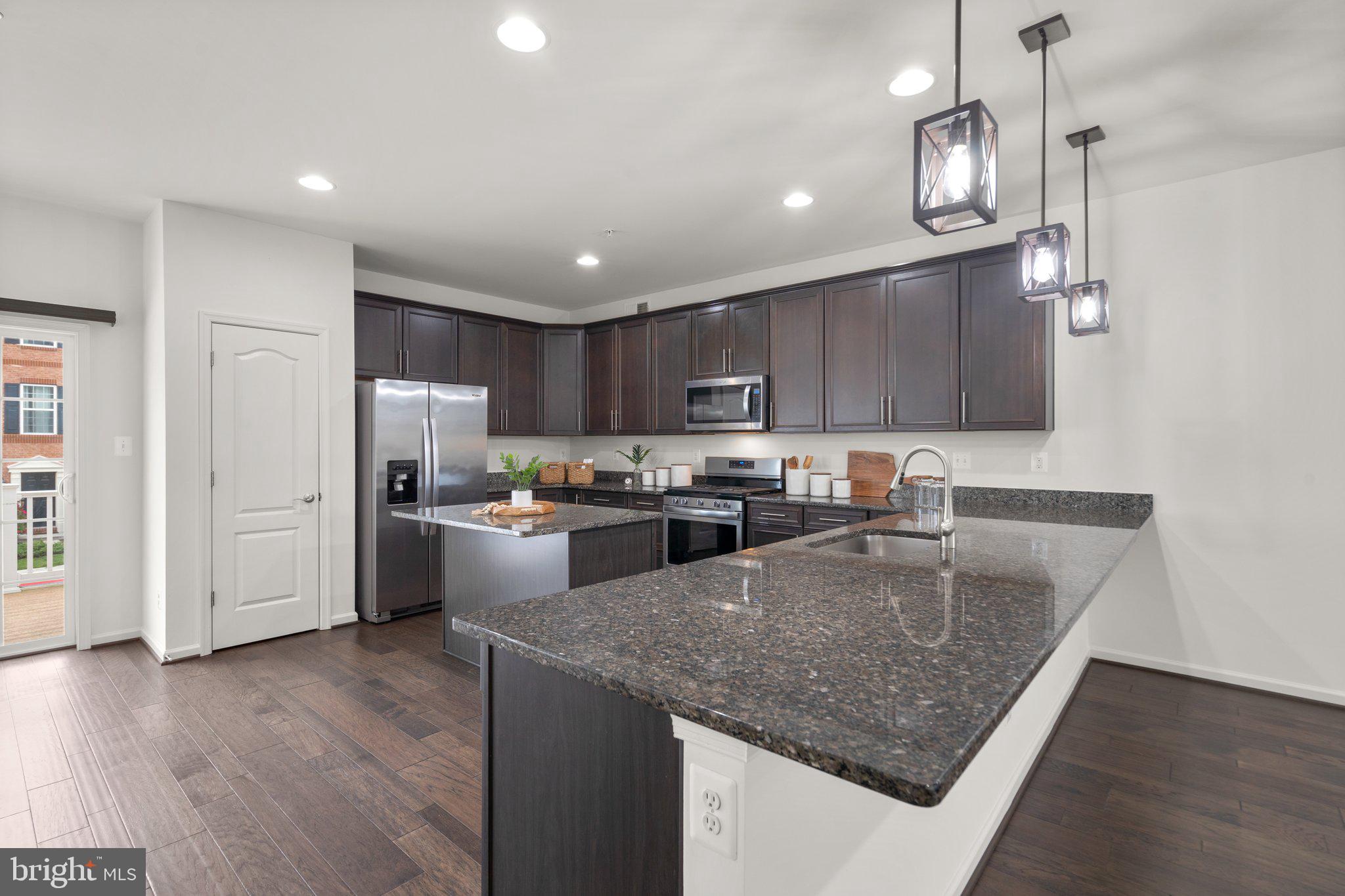 MORRIS PLACE - Residential Lease