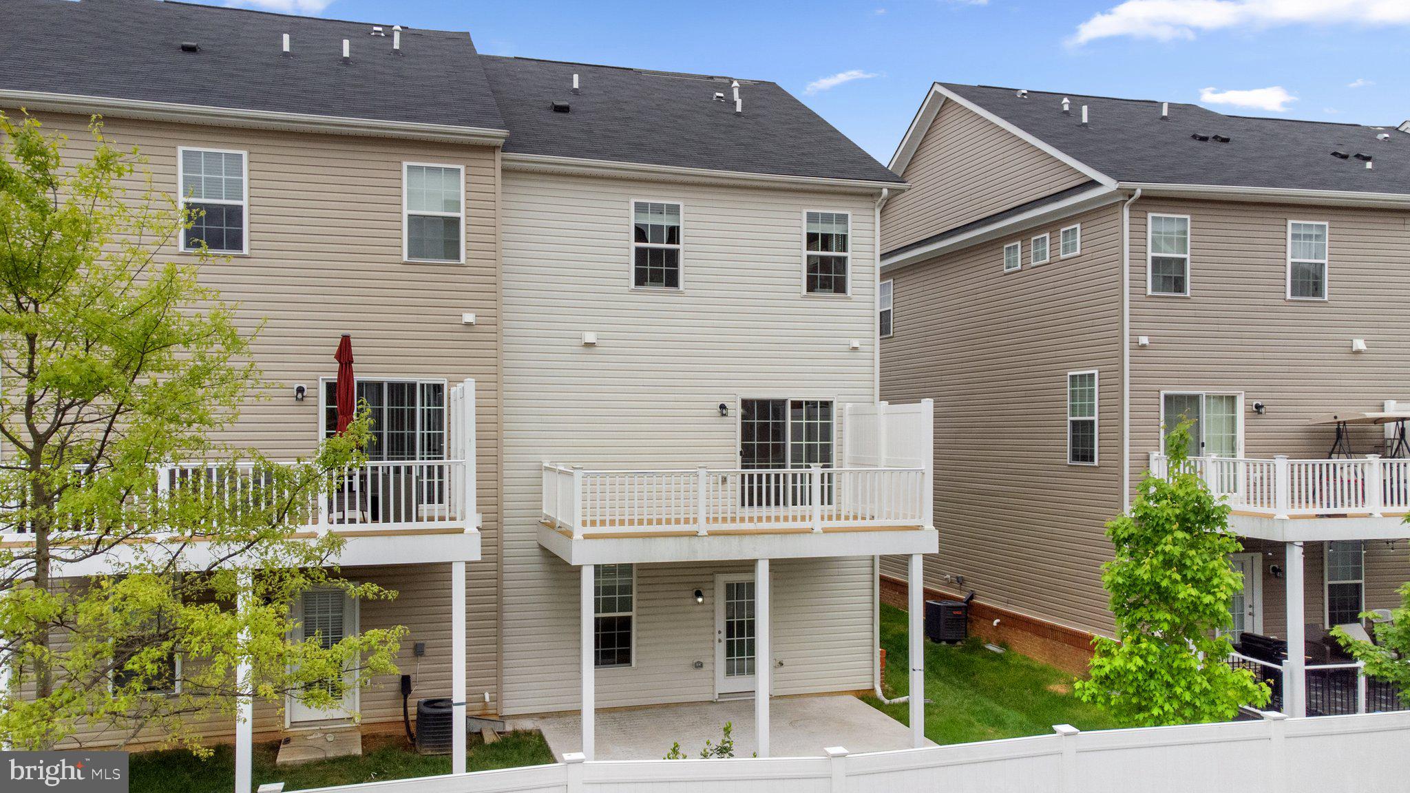 MORRIS PLACE - Residential Lease