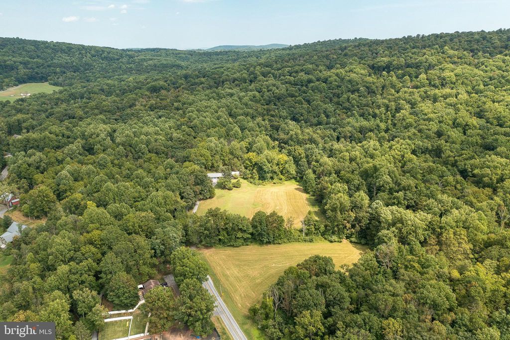 Photo of 85 Vera Cruz Road, Reinholds, PA 17569 (MLS # PALA2057580)