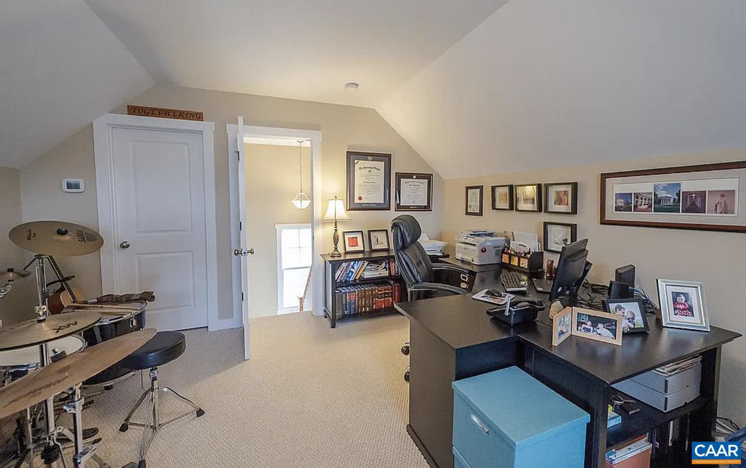 WICKHAM POND - Residential Lease