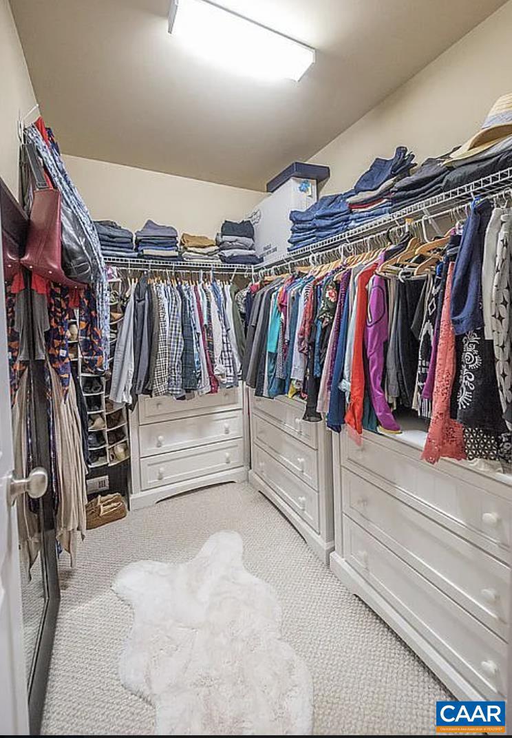 WICKHAM POND - Residential Lease