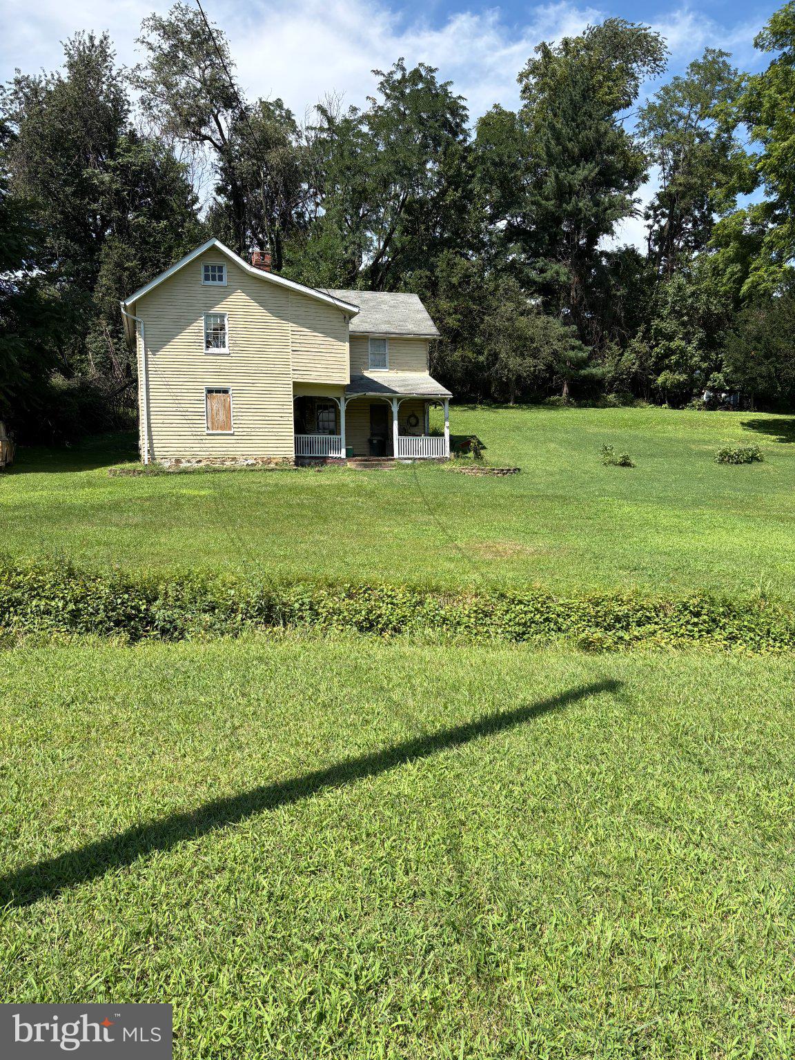 626 STONEY LANE