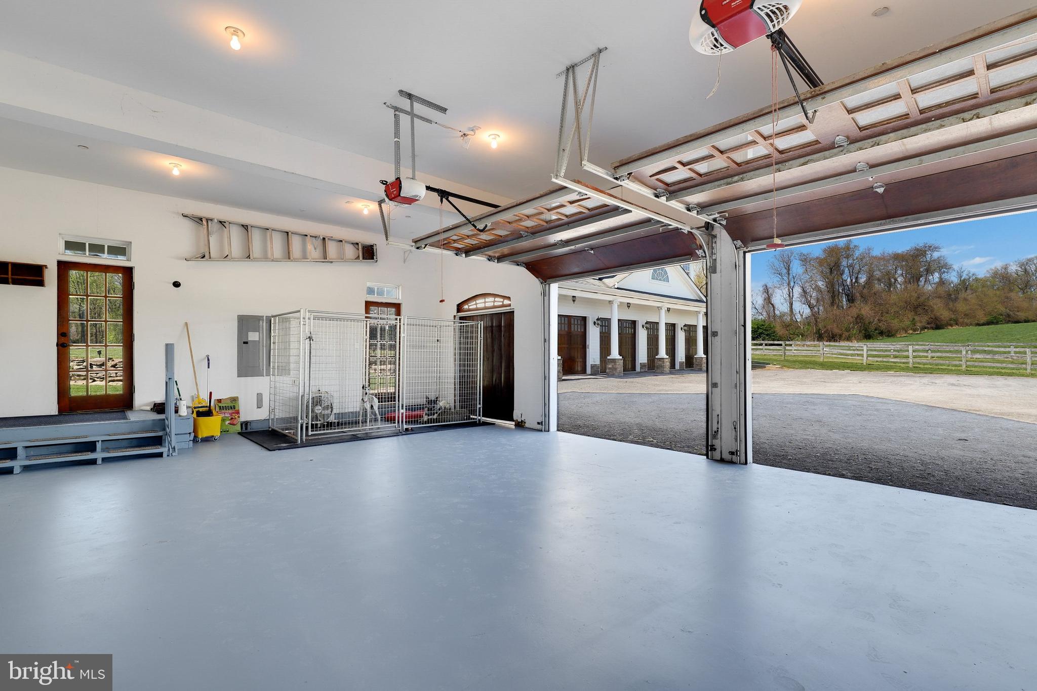 DAMASCUS OUTSIDE - Residential