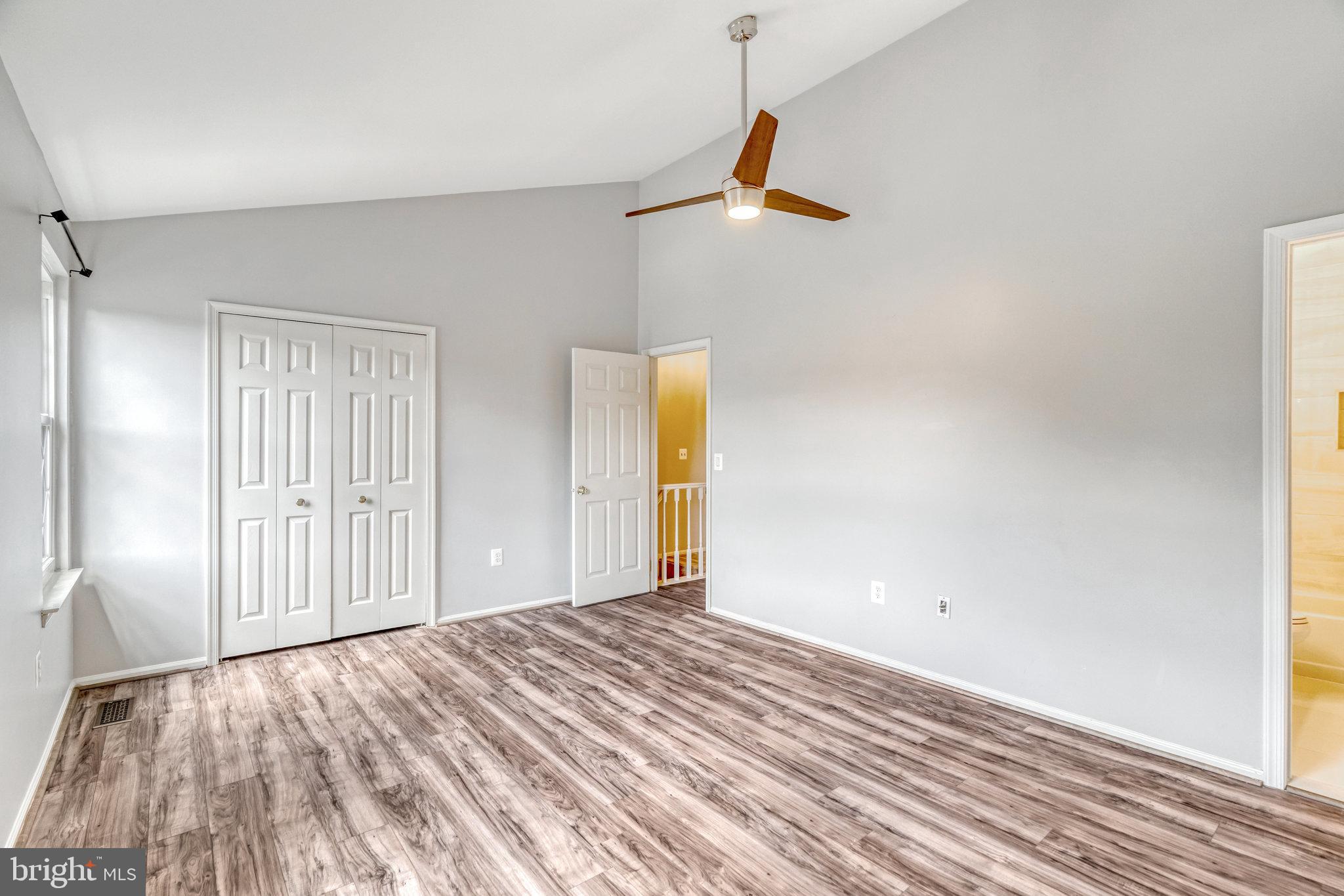 COUNTRYSIDE - Residential