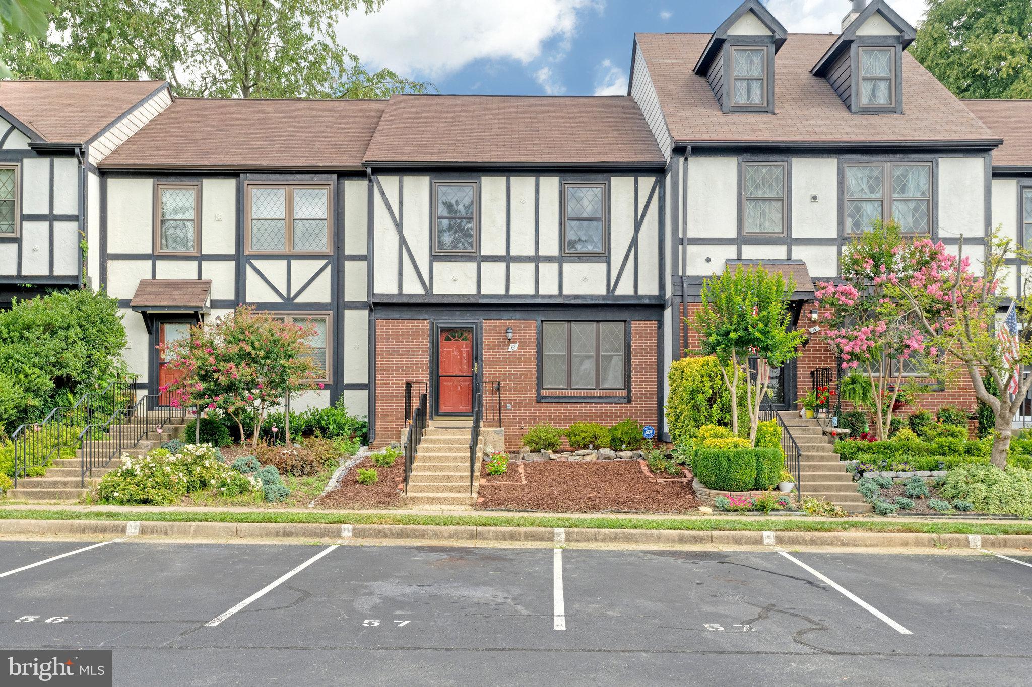 COUNTRYSIDE - Residential