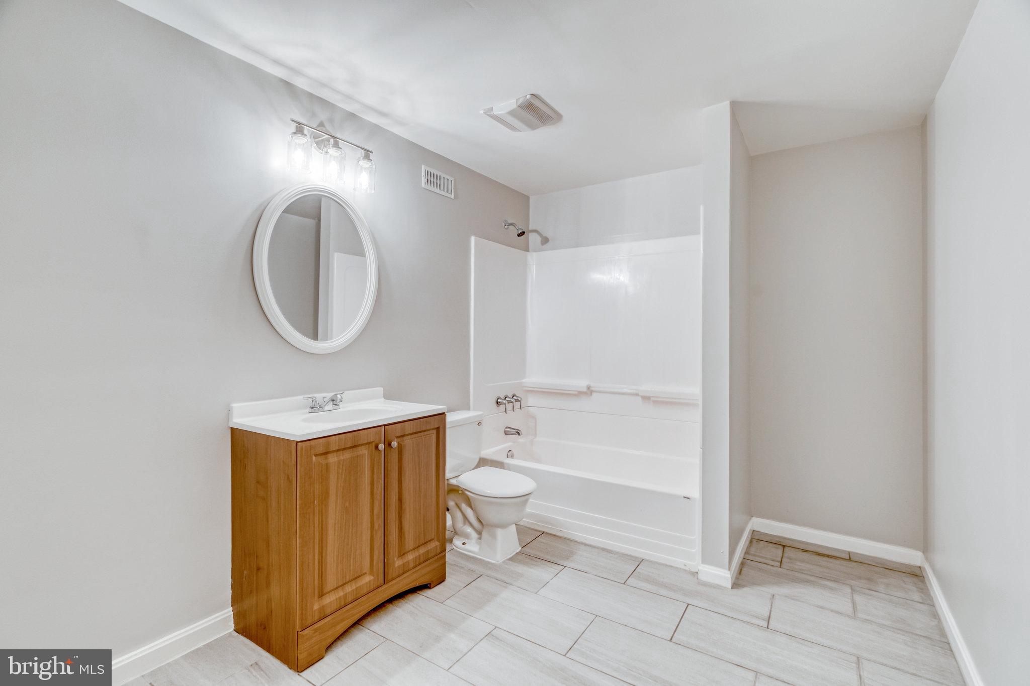 COUNTRYSIDE - Residential