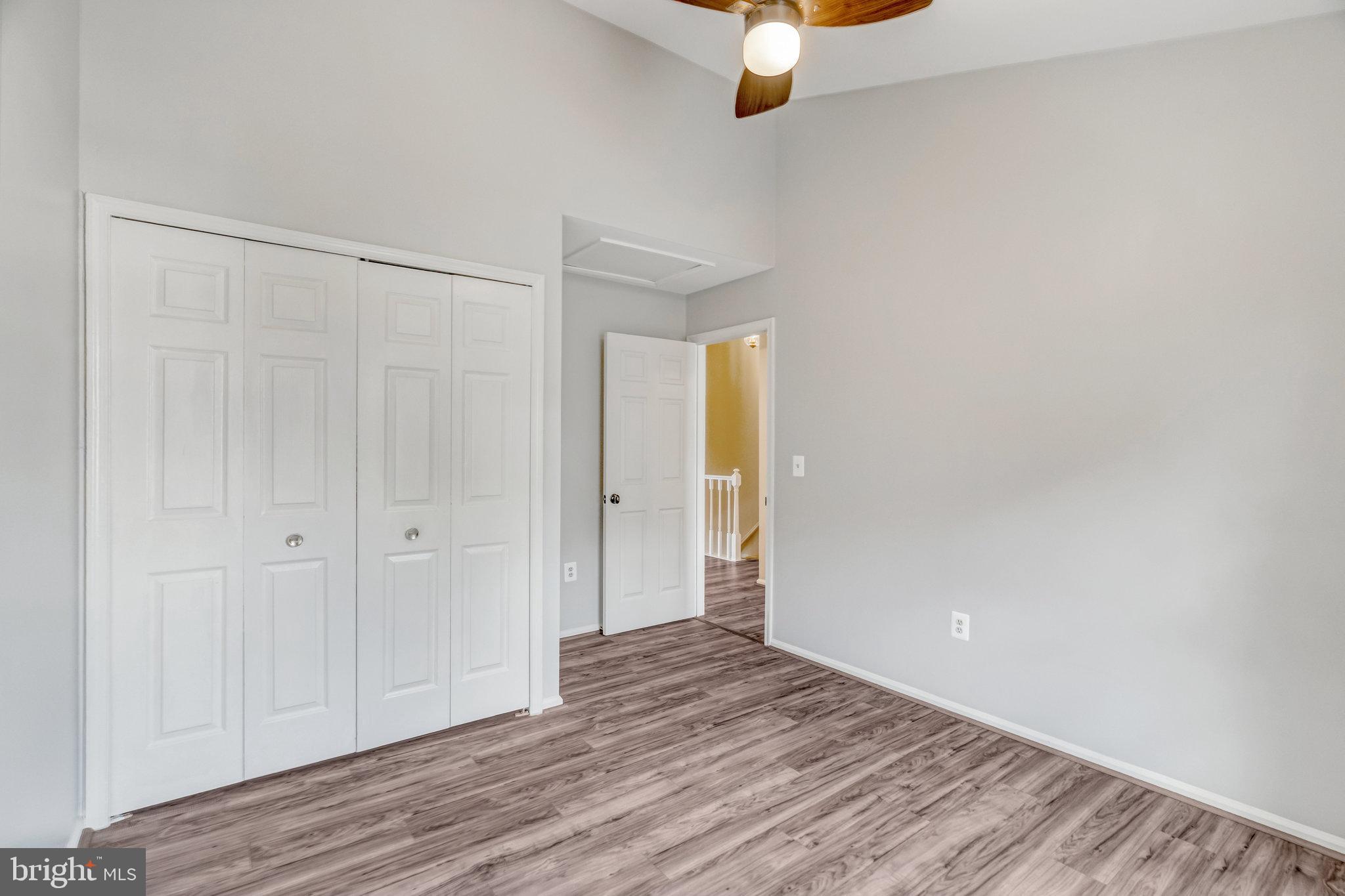 COUNTRYSIDE - Residential