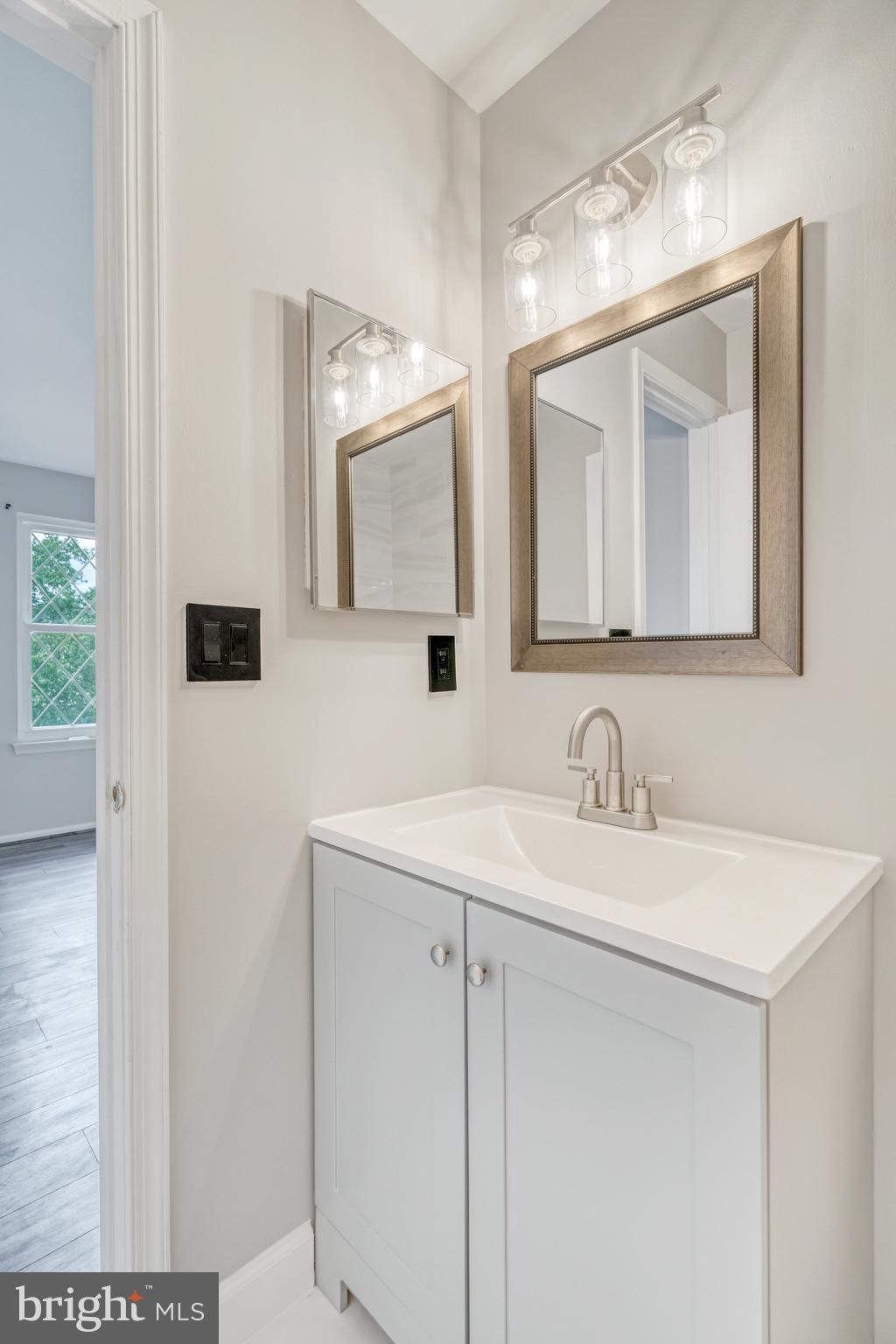 COUNTRYSIDE - Residential