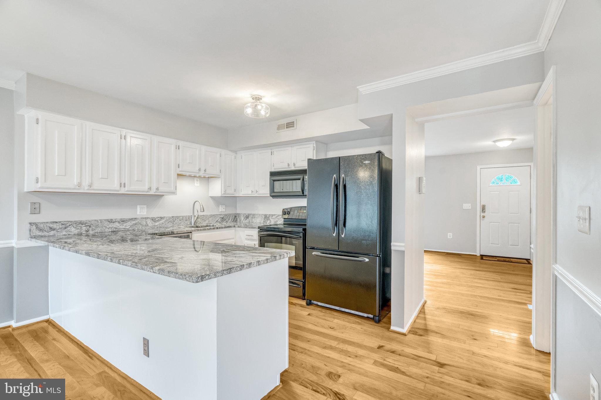 COUNTRYSIDE - Residential