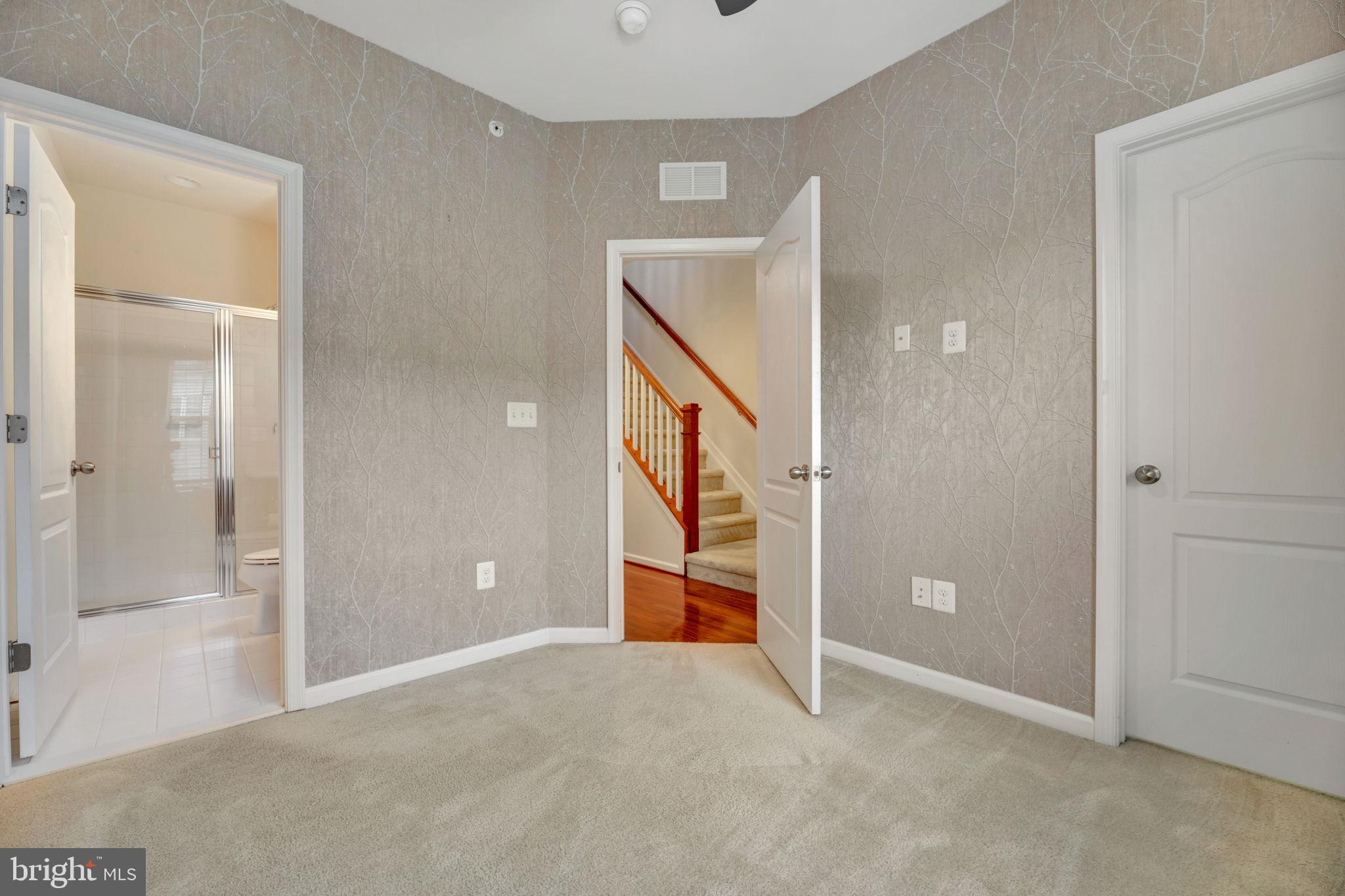 POTOMAC OVERLOOK CONDO - Residential Lease