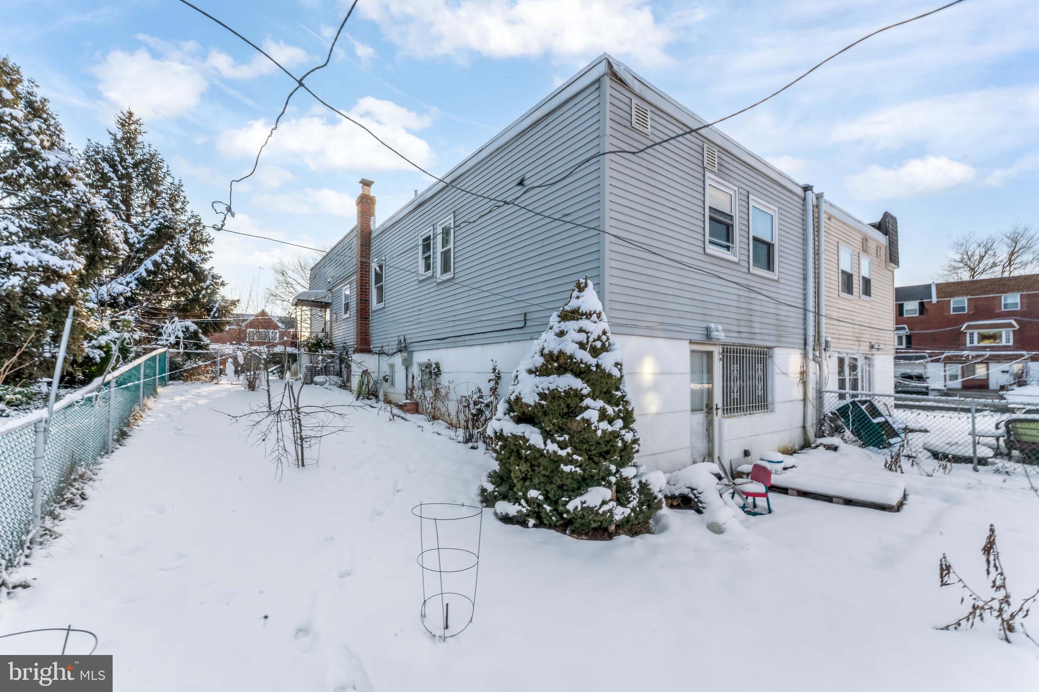 PHILADELPHIA (NORTHEAST) - Residential