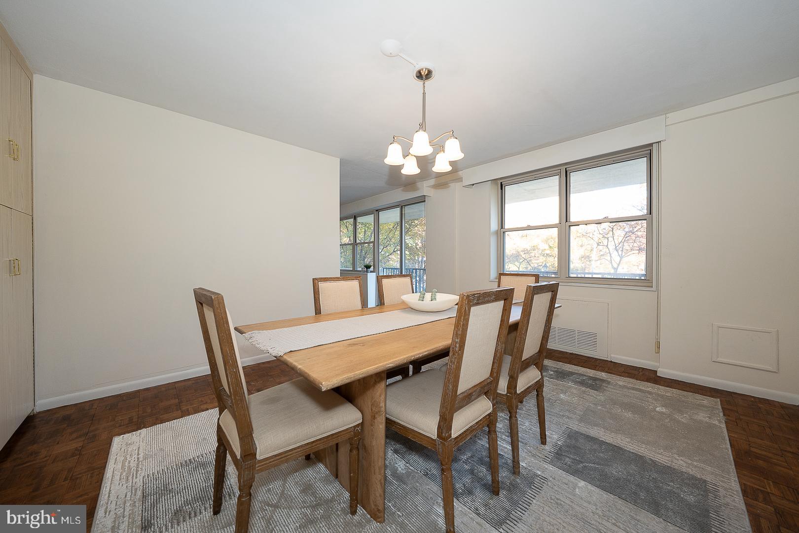 TRIANON - Residential