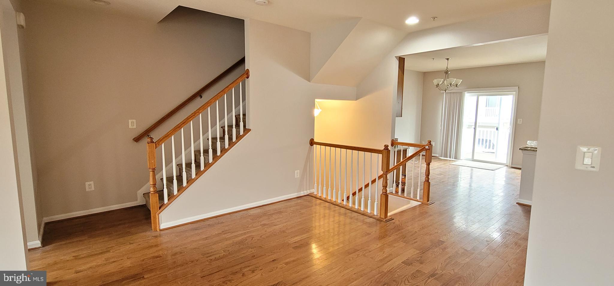ROCKLAND AT ROGERS - Residential Lease