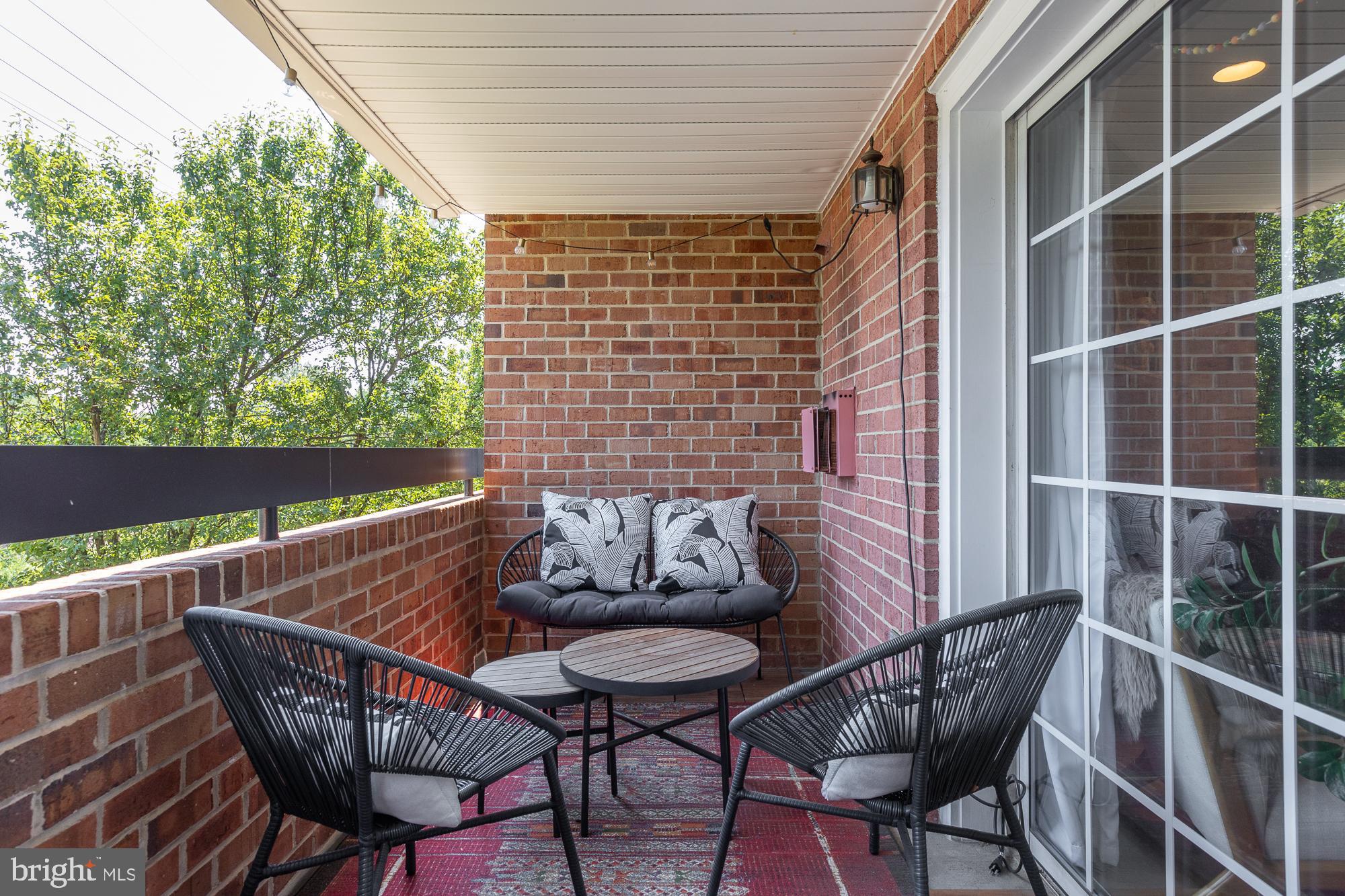 FALLS STATION - Residential