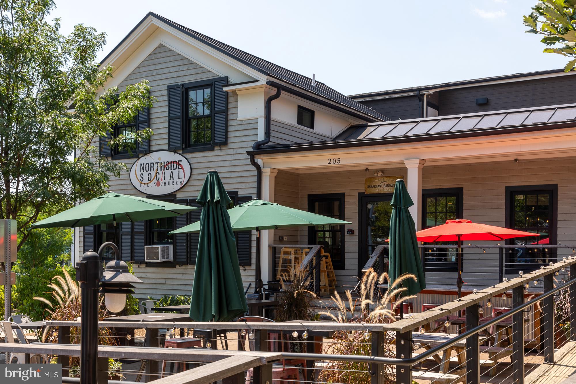 FALLS STATION - Residential