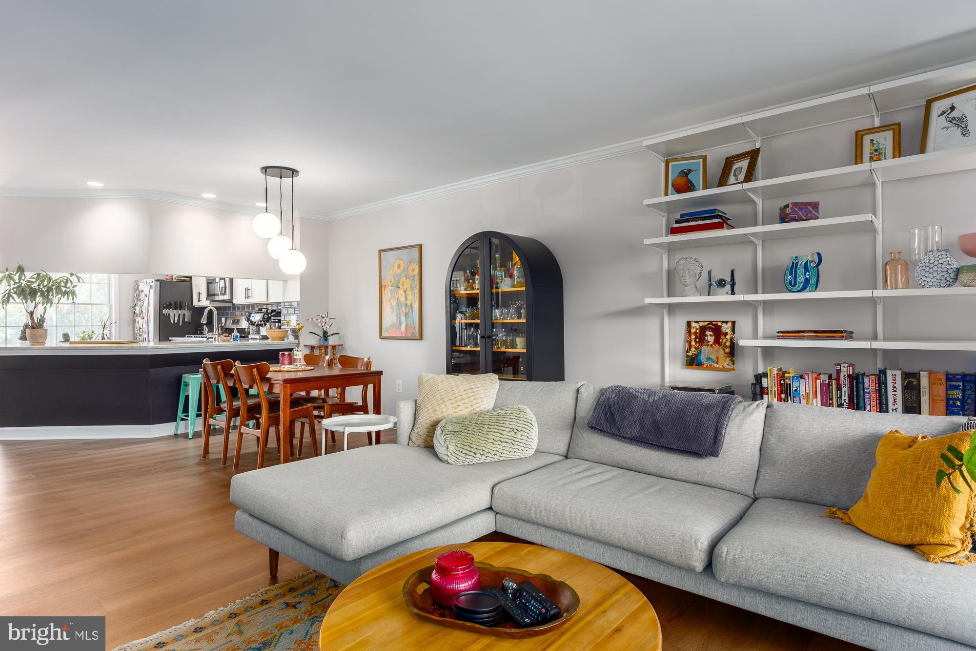 FALLS STATION - Residential