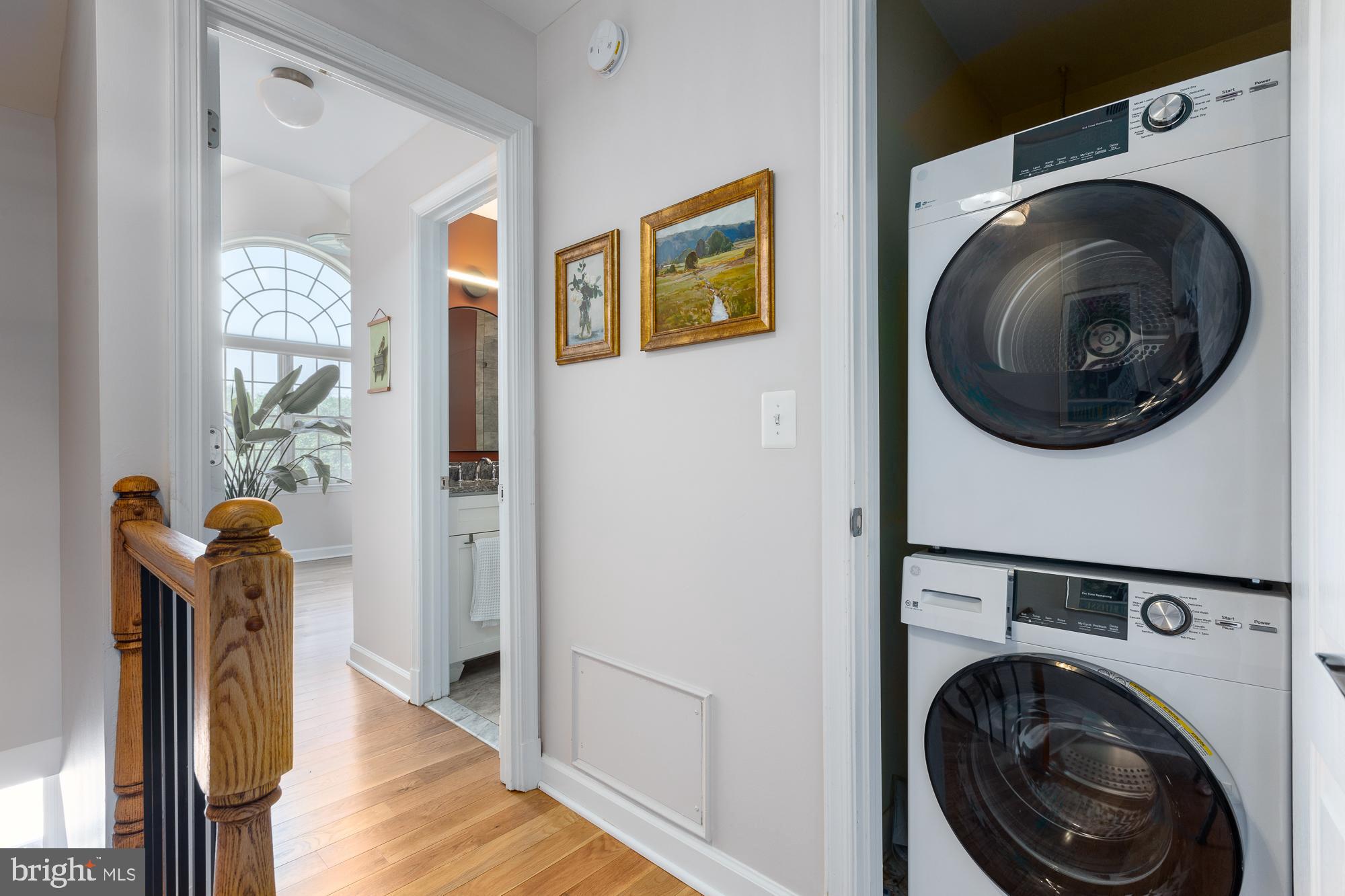 FALLS STATION - Residential