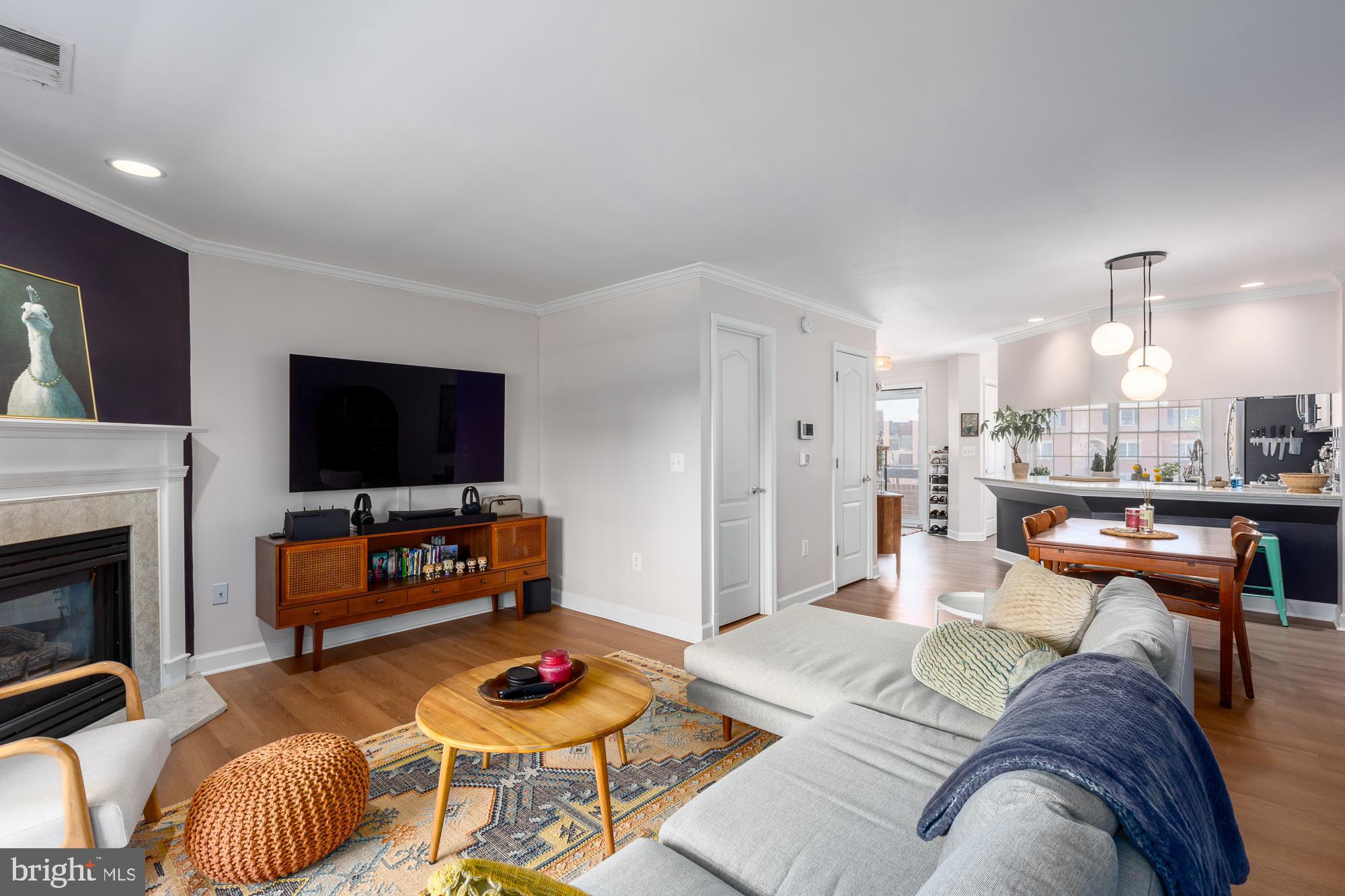 FALLS STATION - Residential