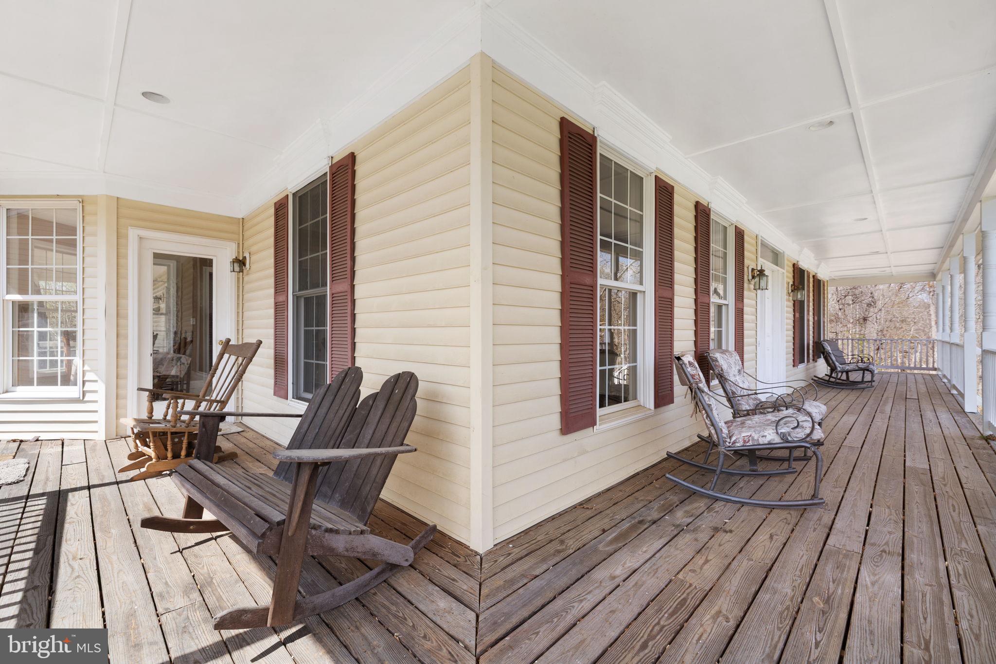 NEAR CLIFTON - Residential