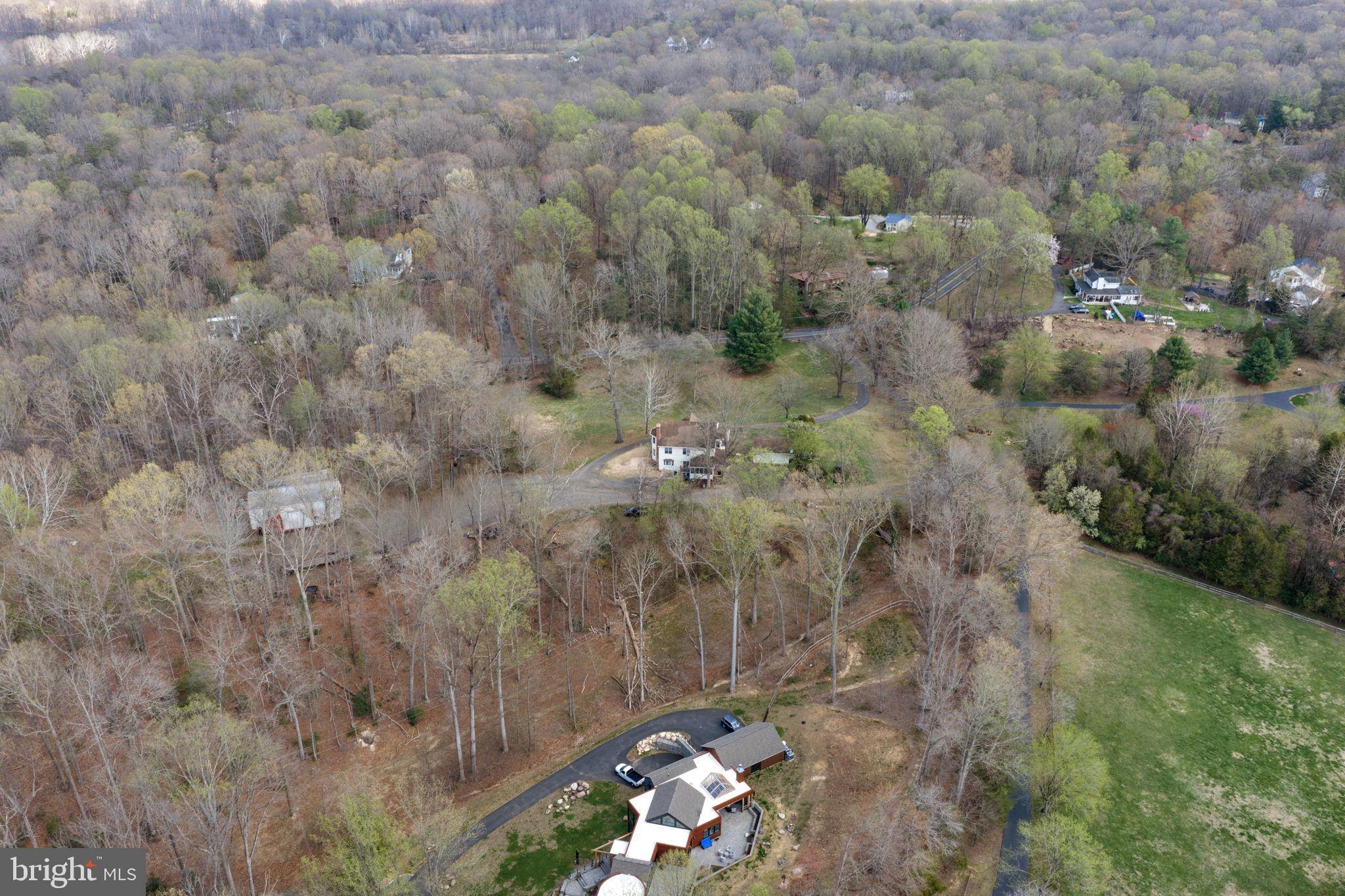 NEAR CLIFTON - Residential