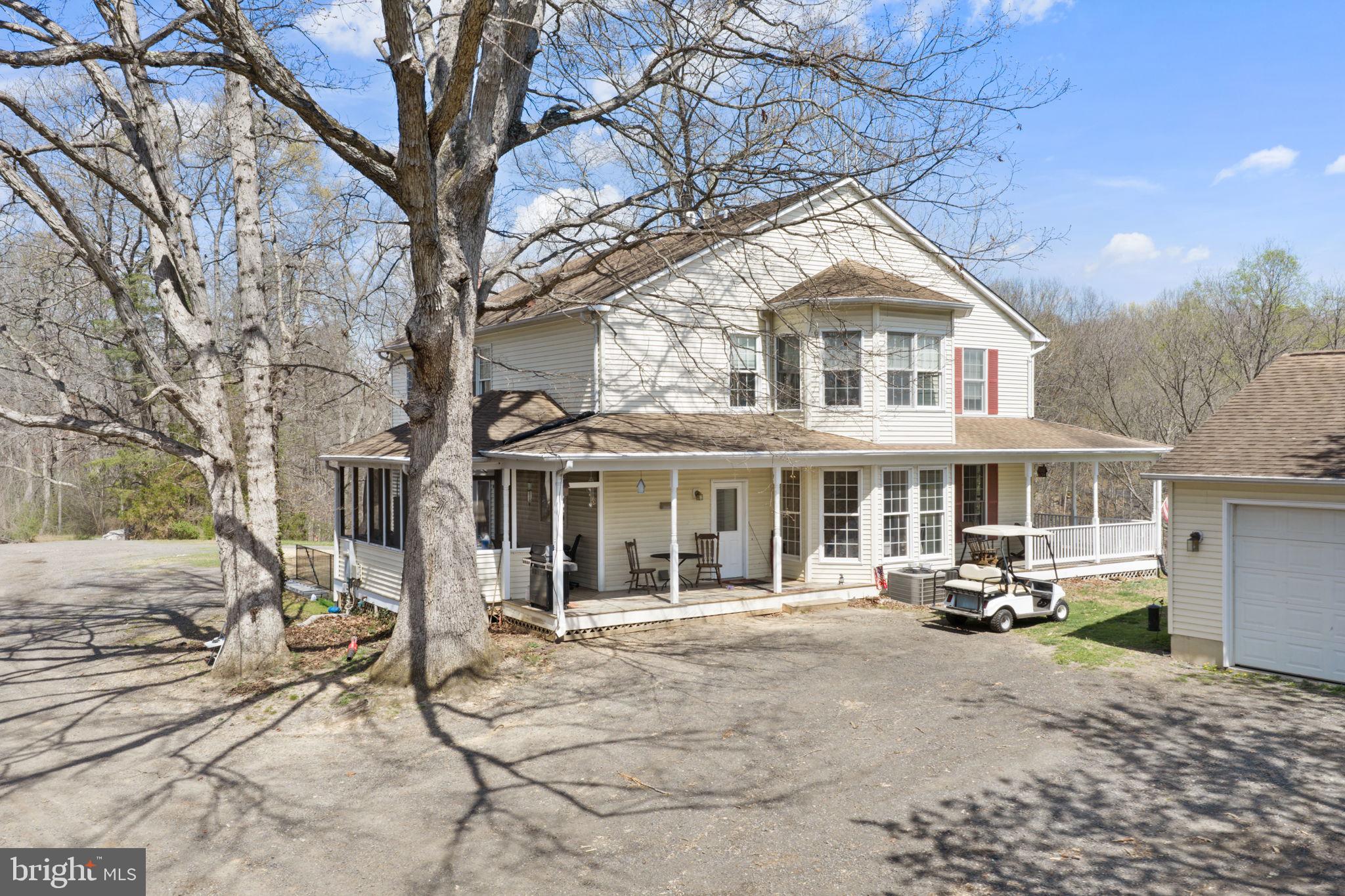 NEAR CLIFTON - Residential