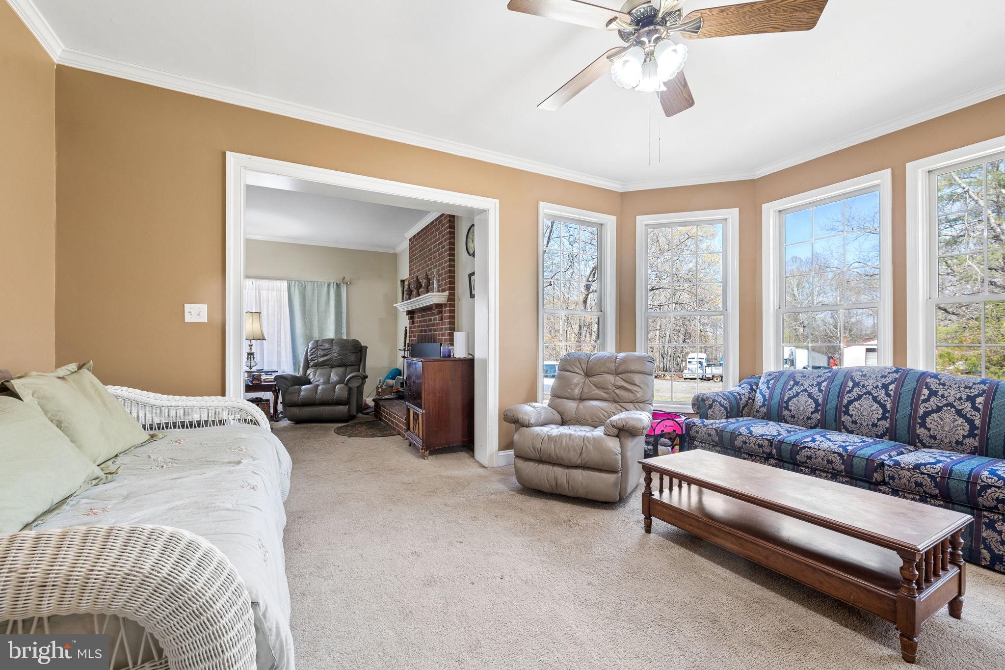 NEAR CLIFTON - Residential