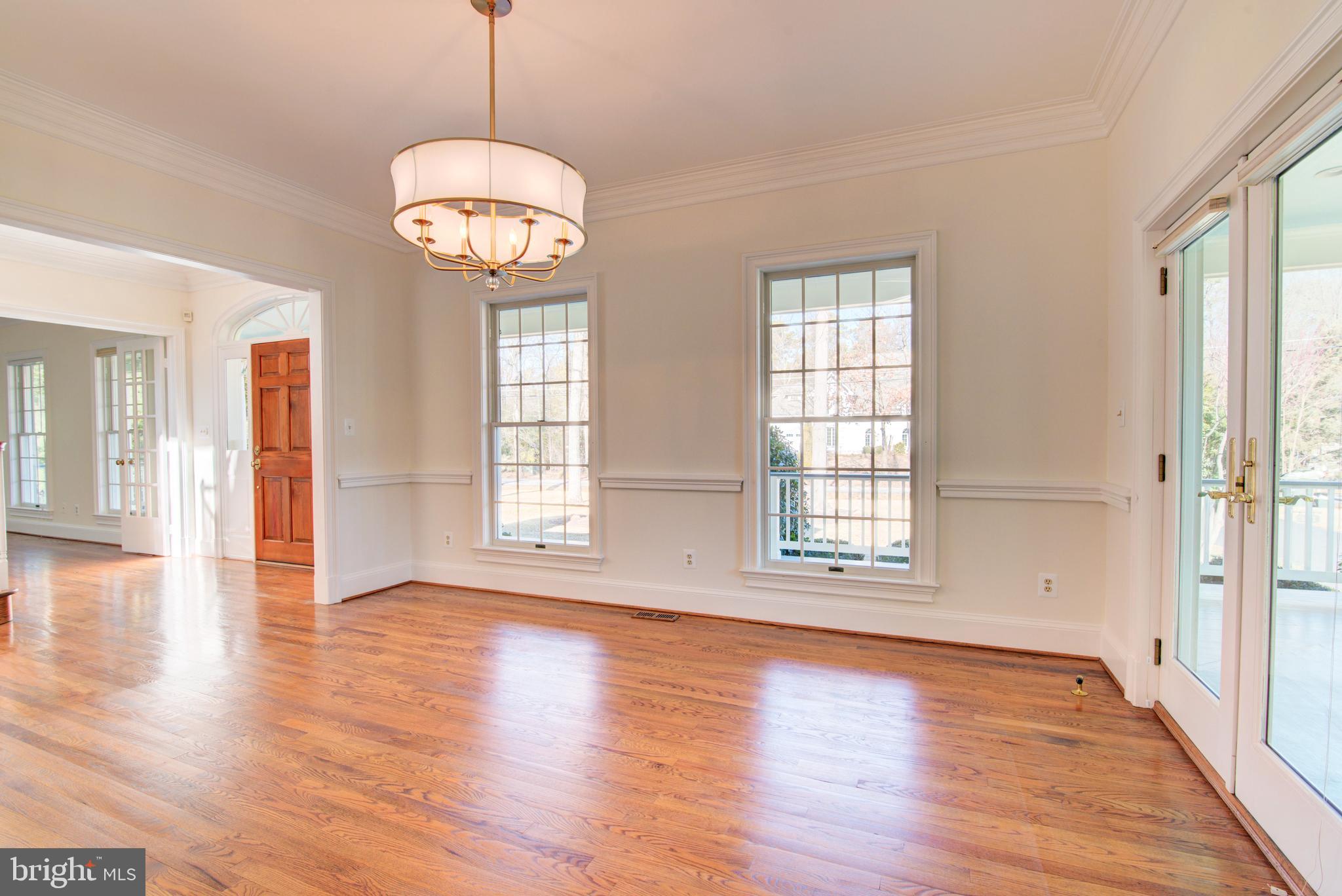 HALLOWING POINT RIVER ESTATES - Residential