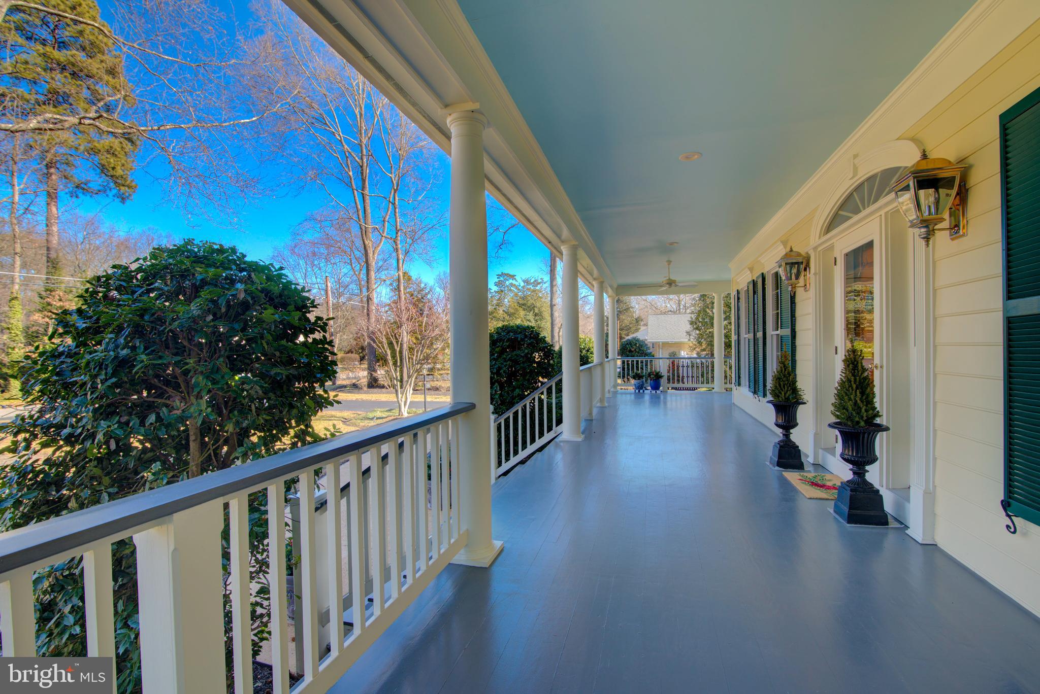 HALLOWING POINT RIVER ESTATES - Residential