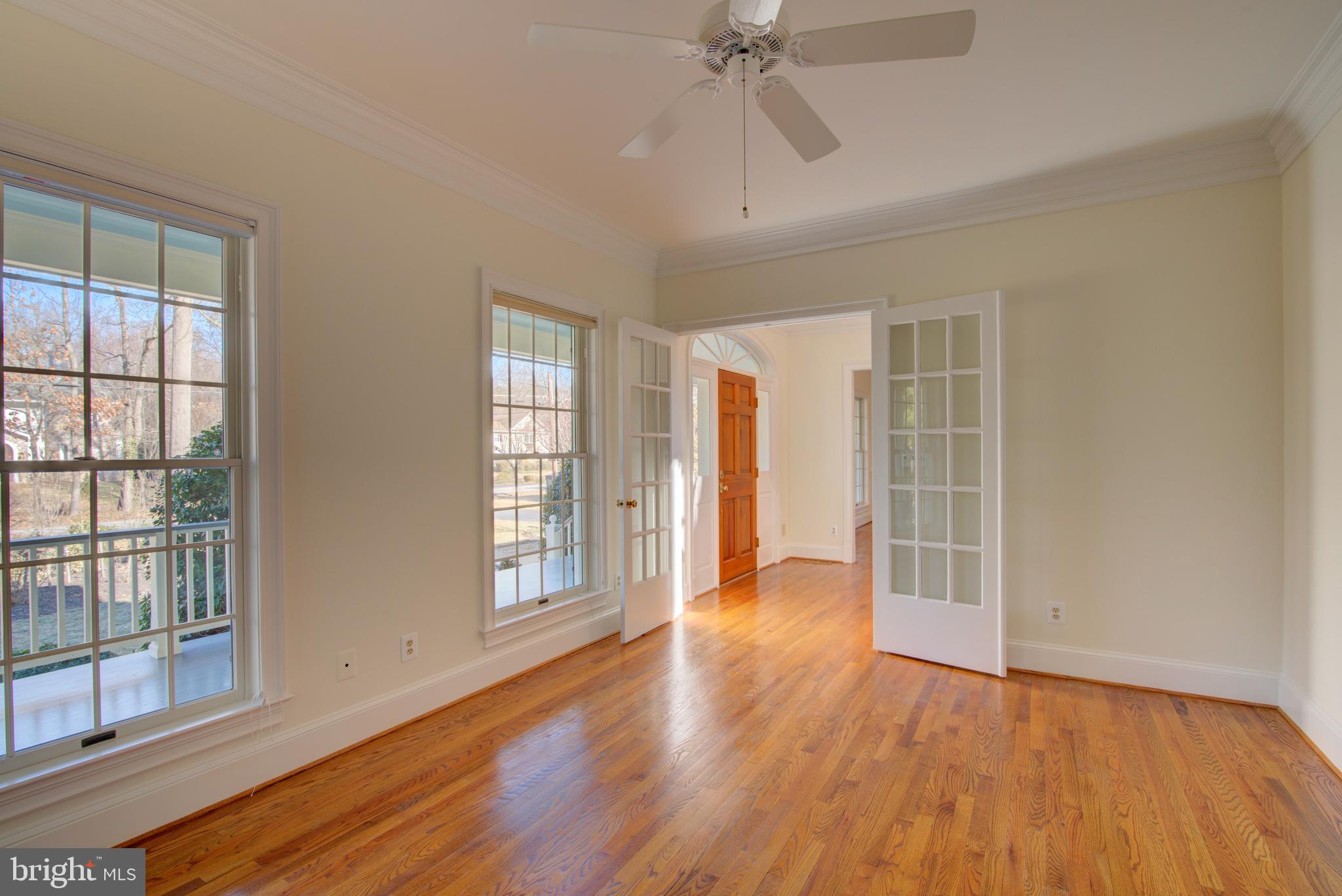 HALLOWING POINT RIVER ESTATES - Residential