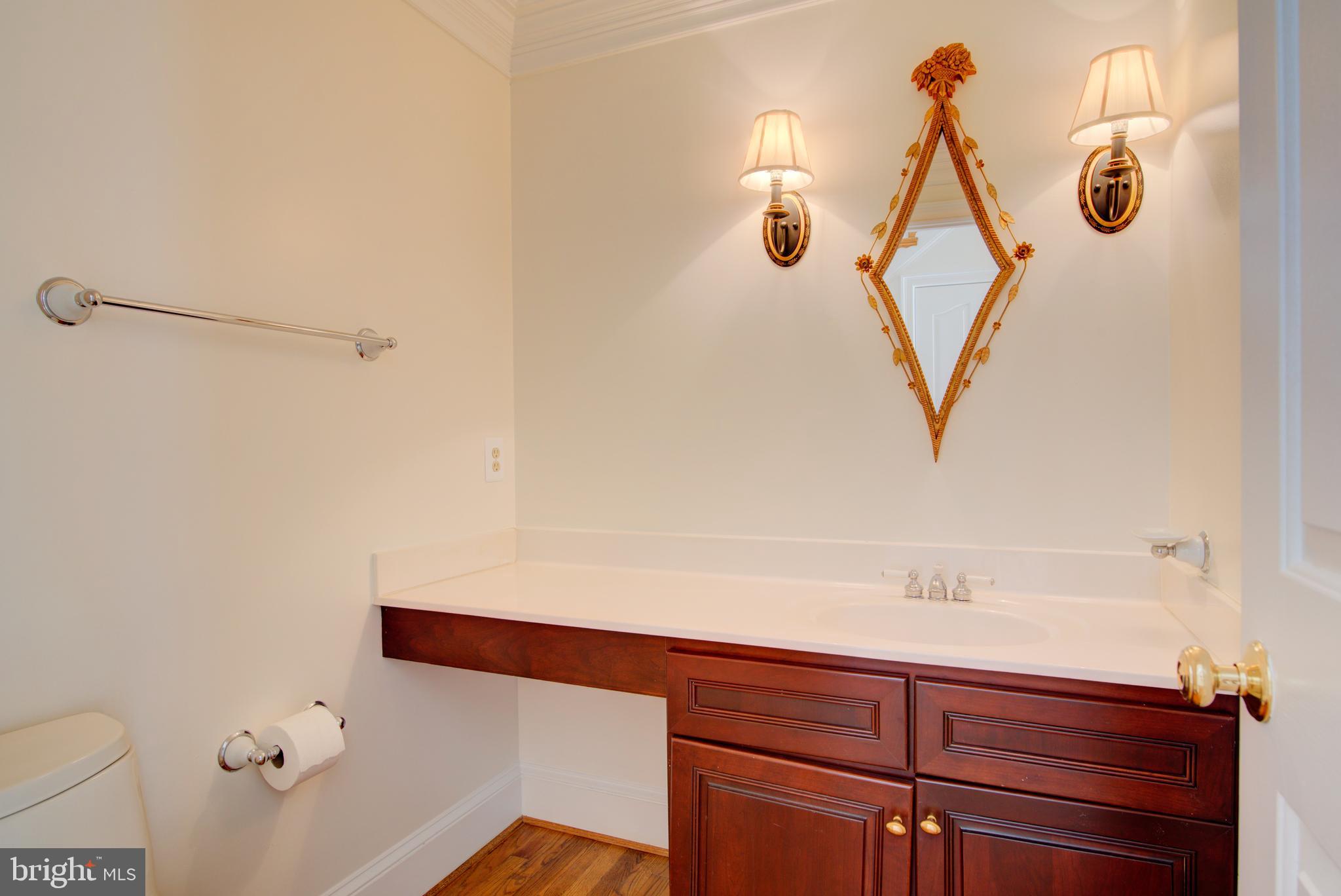 HALLOWING POINT RIVER ESTATES - Residential