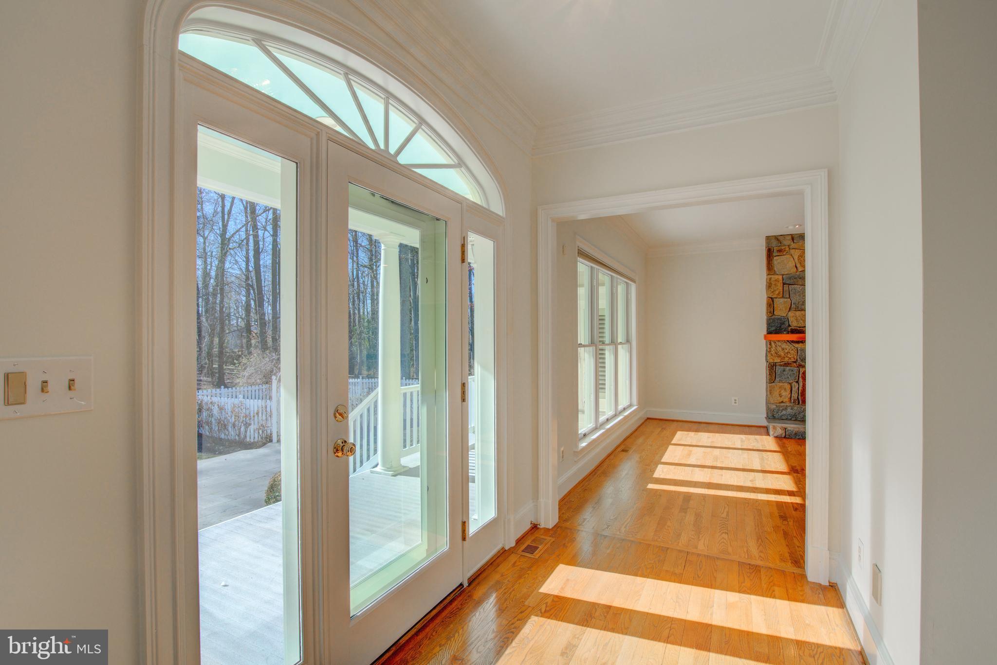 HALLOWING POINT RIVER ESTATES - Residential