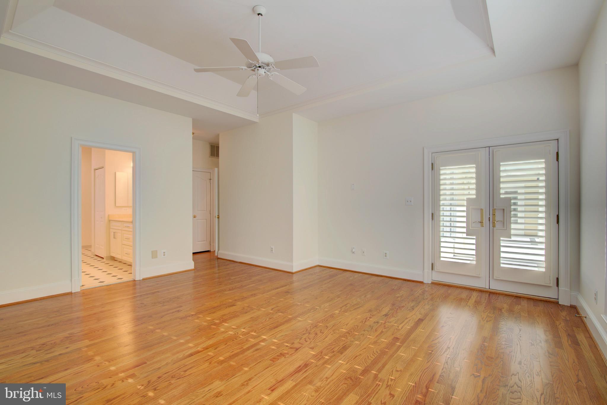 HALLOWING POINT RIVER ESTATES - Residential