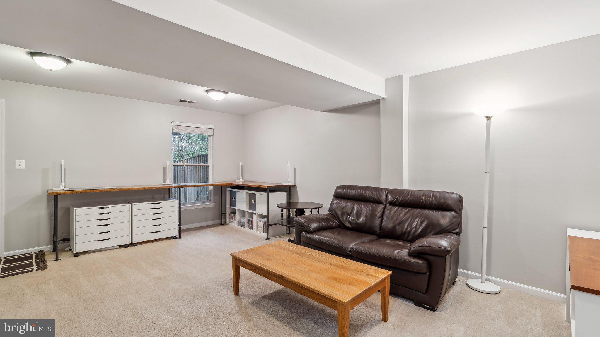 FOXBOROUGH - Residential