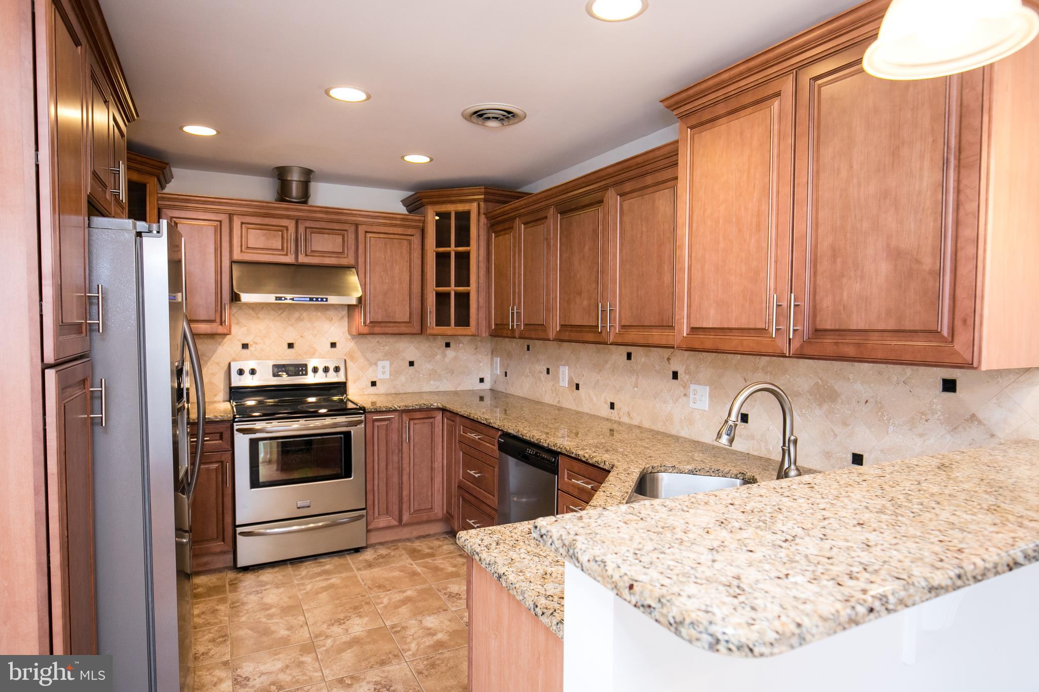 WEST RIVERDALE - Residential