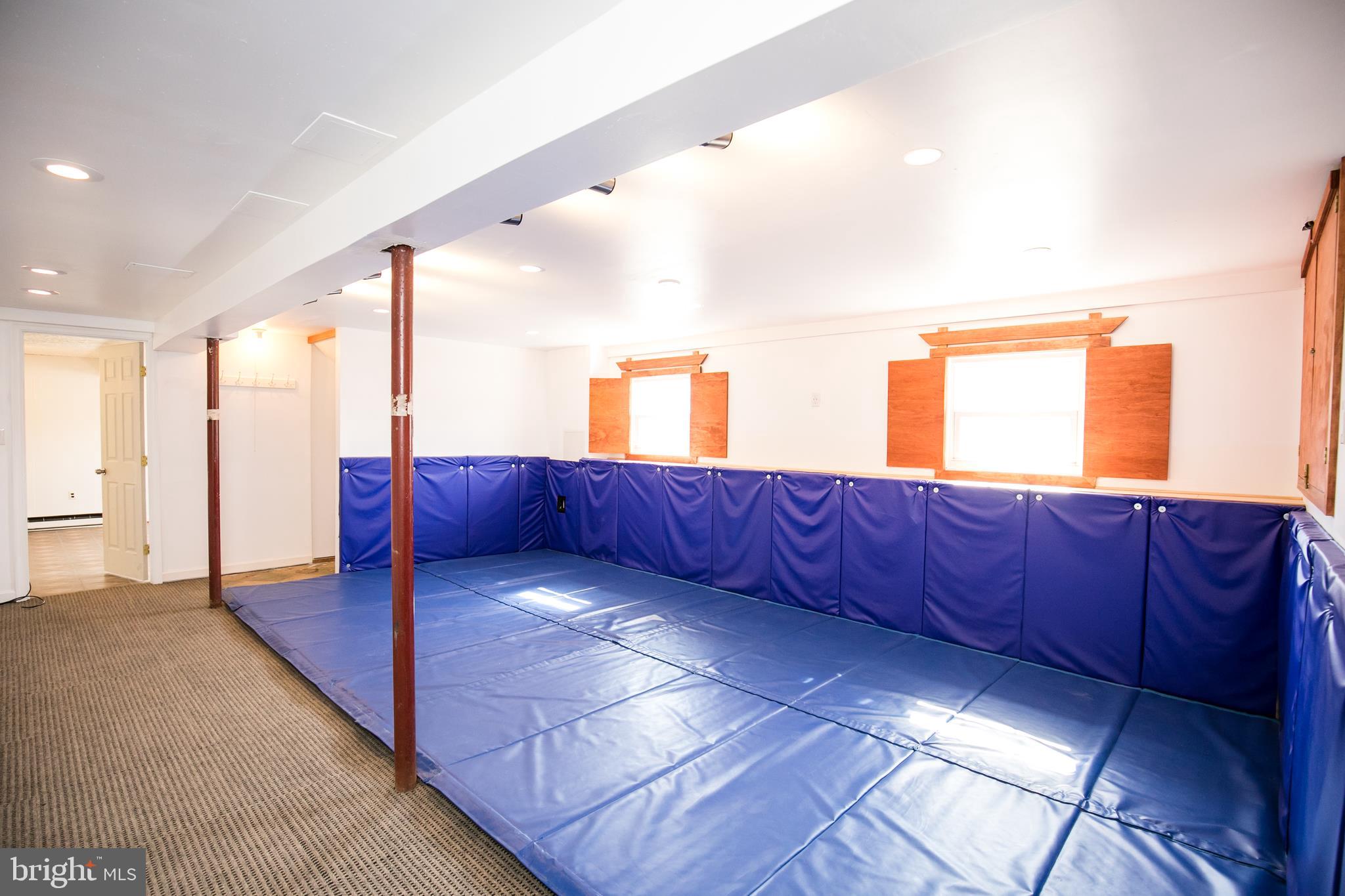 WEST RIVERDALE - Residential